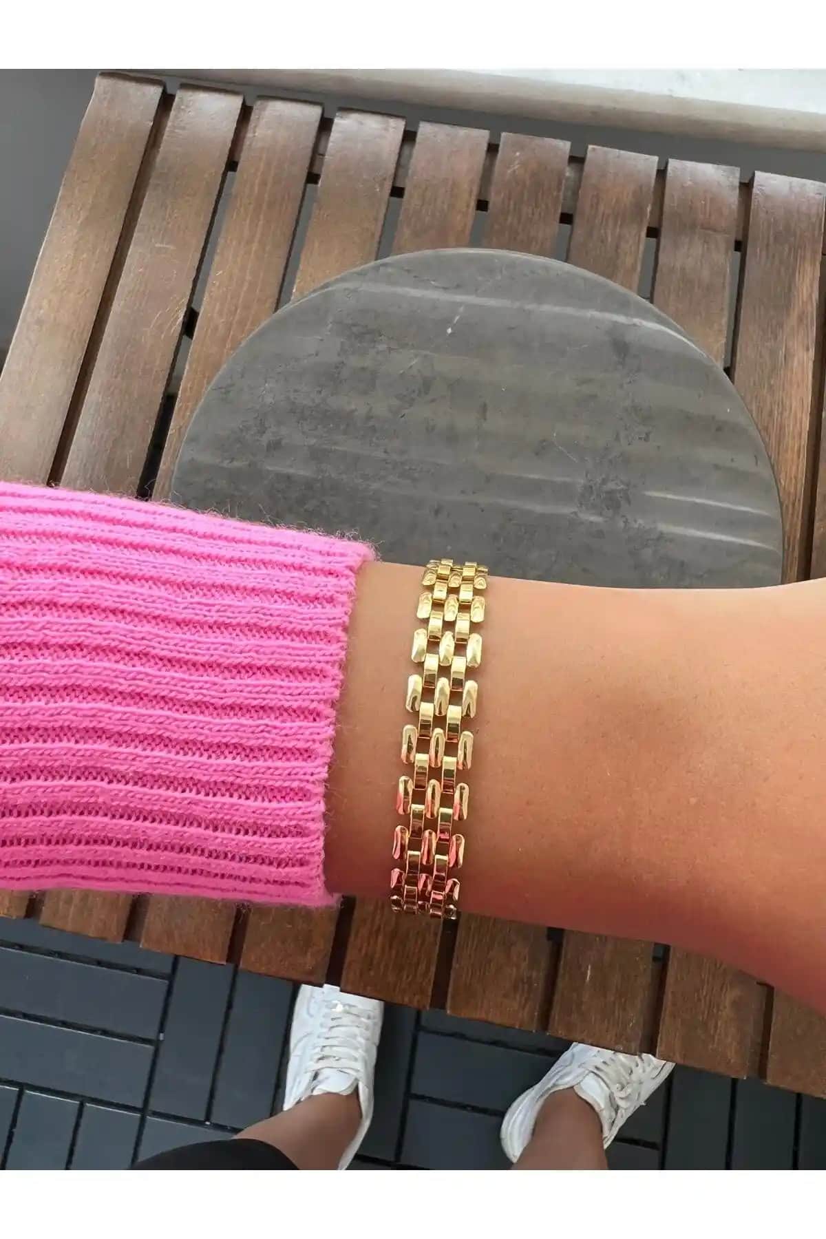 Jack Ferrero Kadın Altın Kaplama Bijuteri Bileklik Şık ve Zarif Tasarım