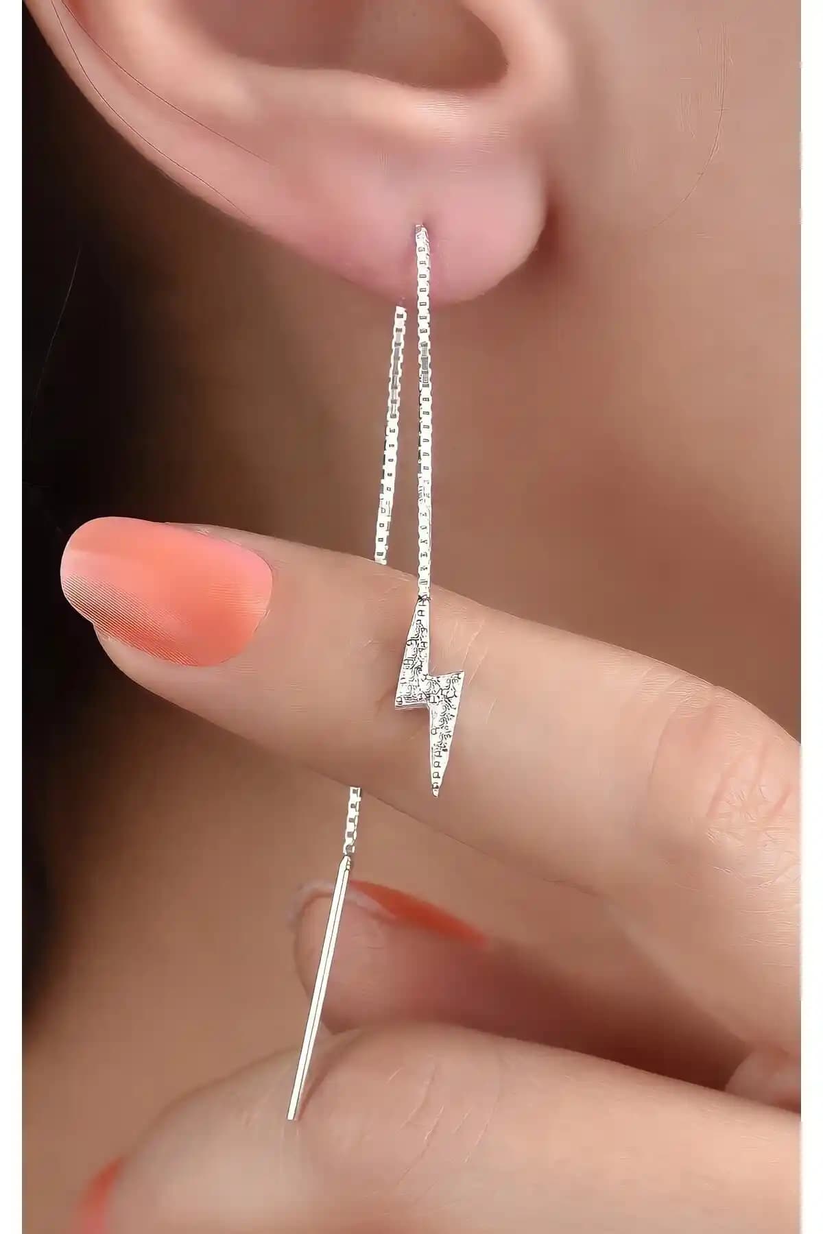 Jelux Silver 925 Ayar Gümüş Zirkon Taşlı Asansör Zincir Şimşek Model Tekli Küpe