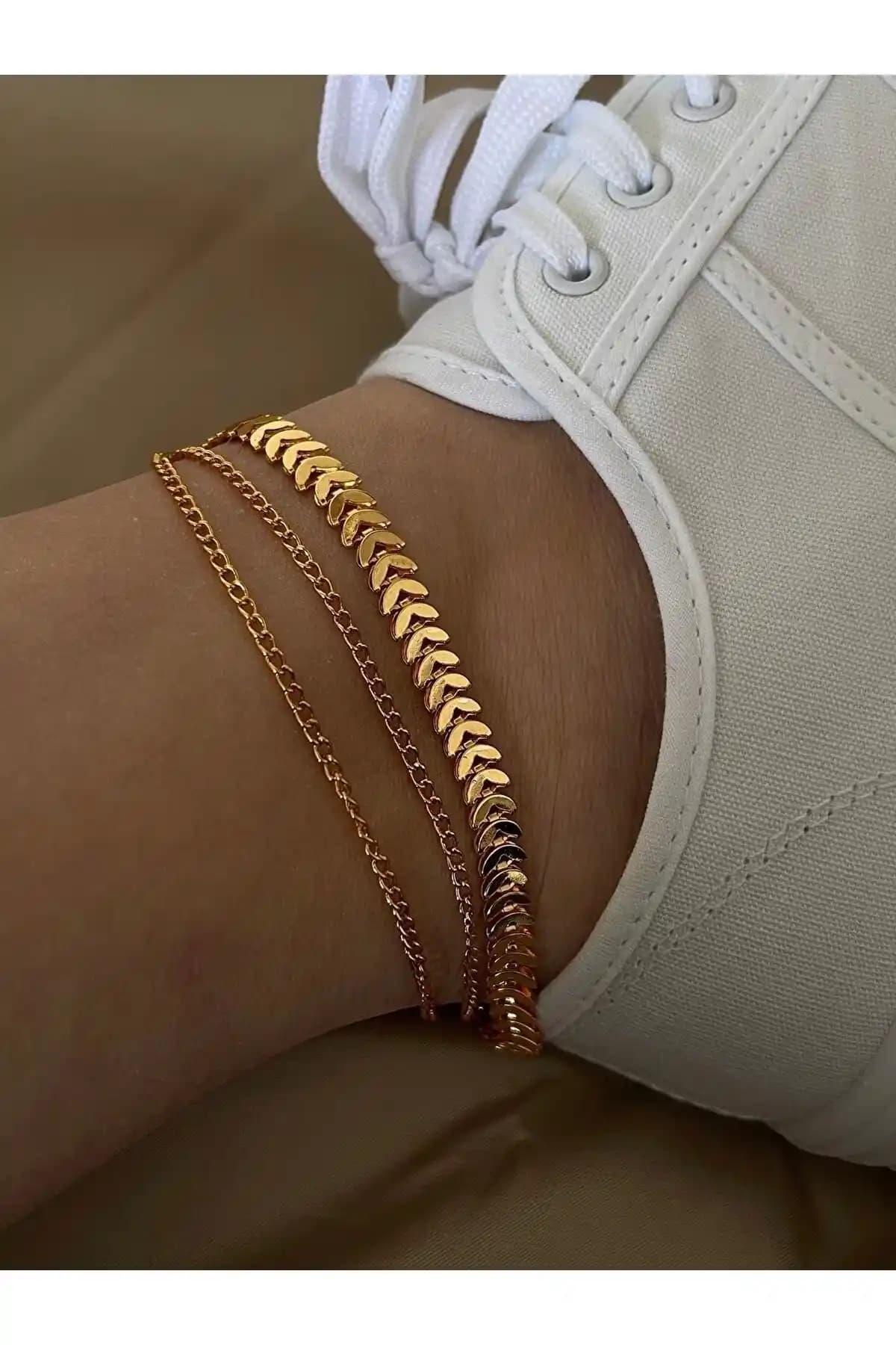 Kadın Halhal Modelleri Karşılaştırması: BERS AKSESUAR ve monalisatoka Ürünleri İncelemesi