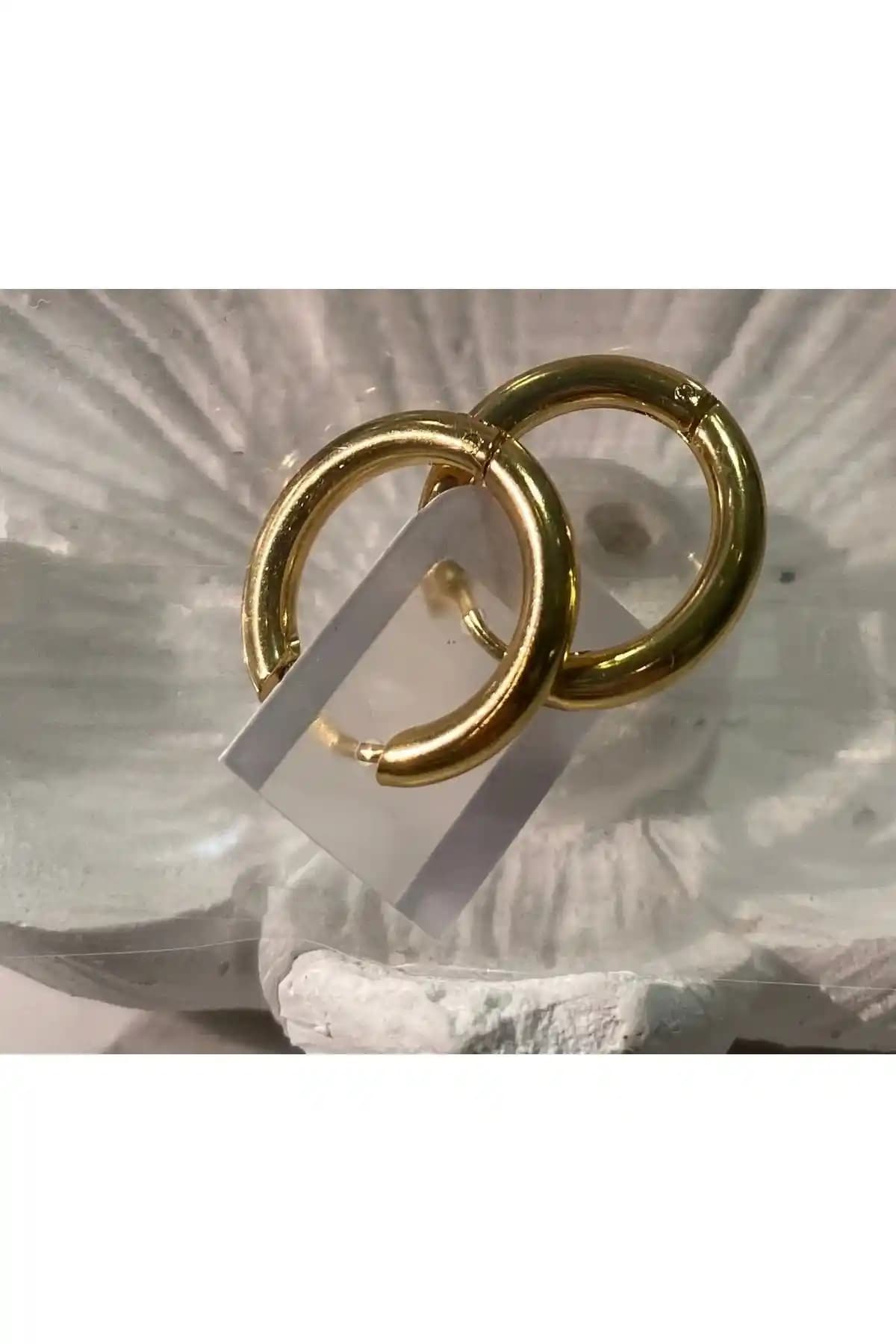 Kadın Halka Küpe Karşılaştırması: Anatolion ve Gold Setleri Hakkında Detaylar