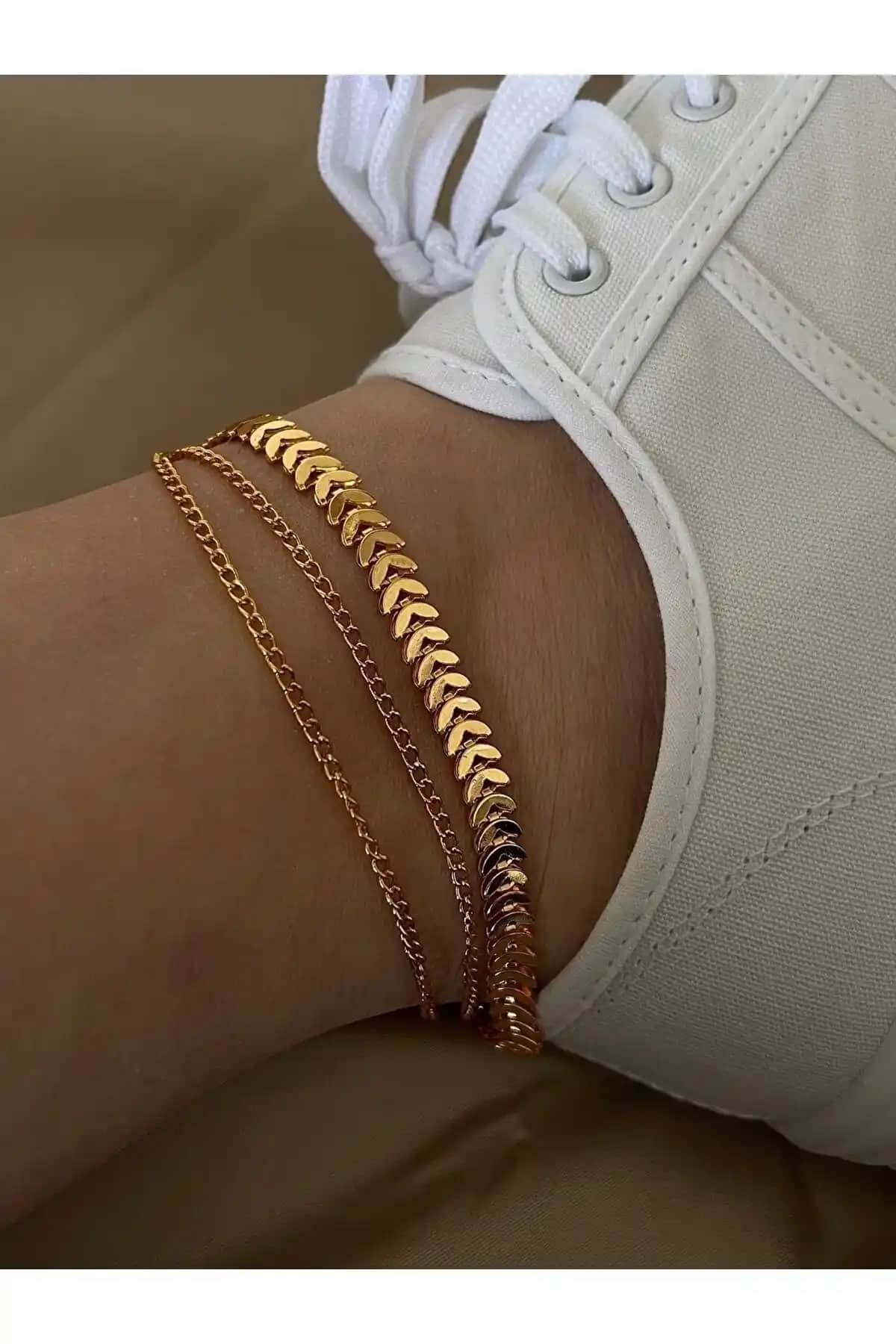 Kadınlar İçin Şık Balıksırtı Model Çoklu Halhal - Modern ve Zarif Takı Seçeneği