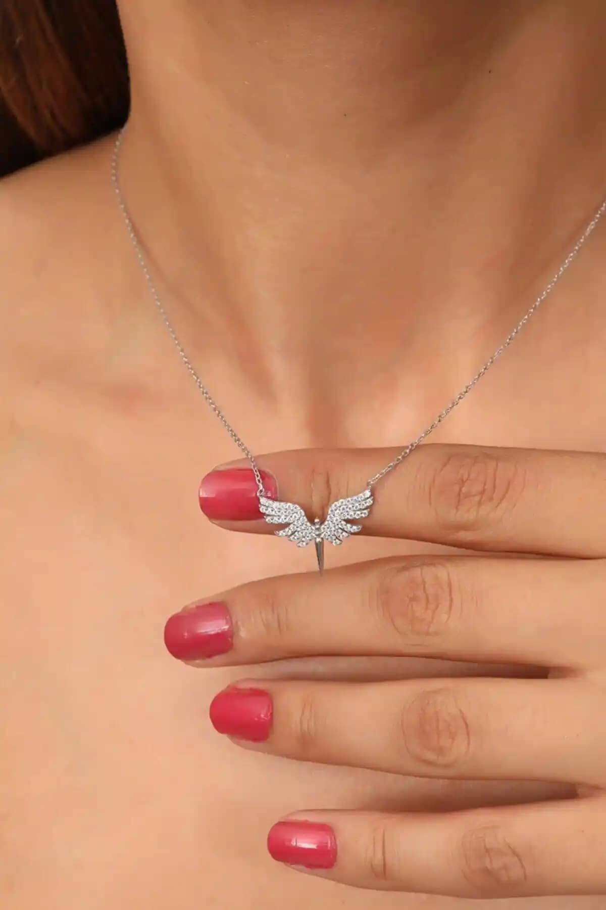 Kadınlar İçin Zarif 925 Ayar Gümüş Mikail Meleği Kolye Beyaz Taşlı Takı