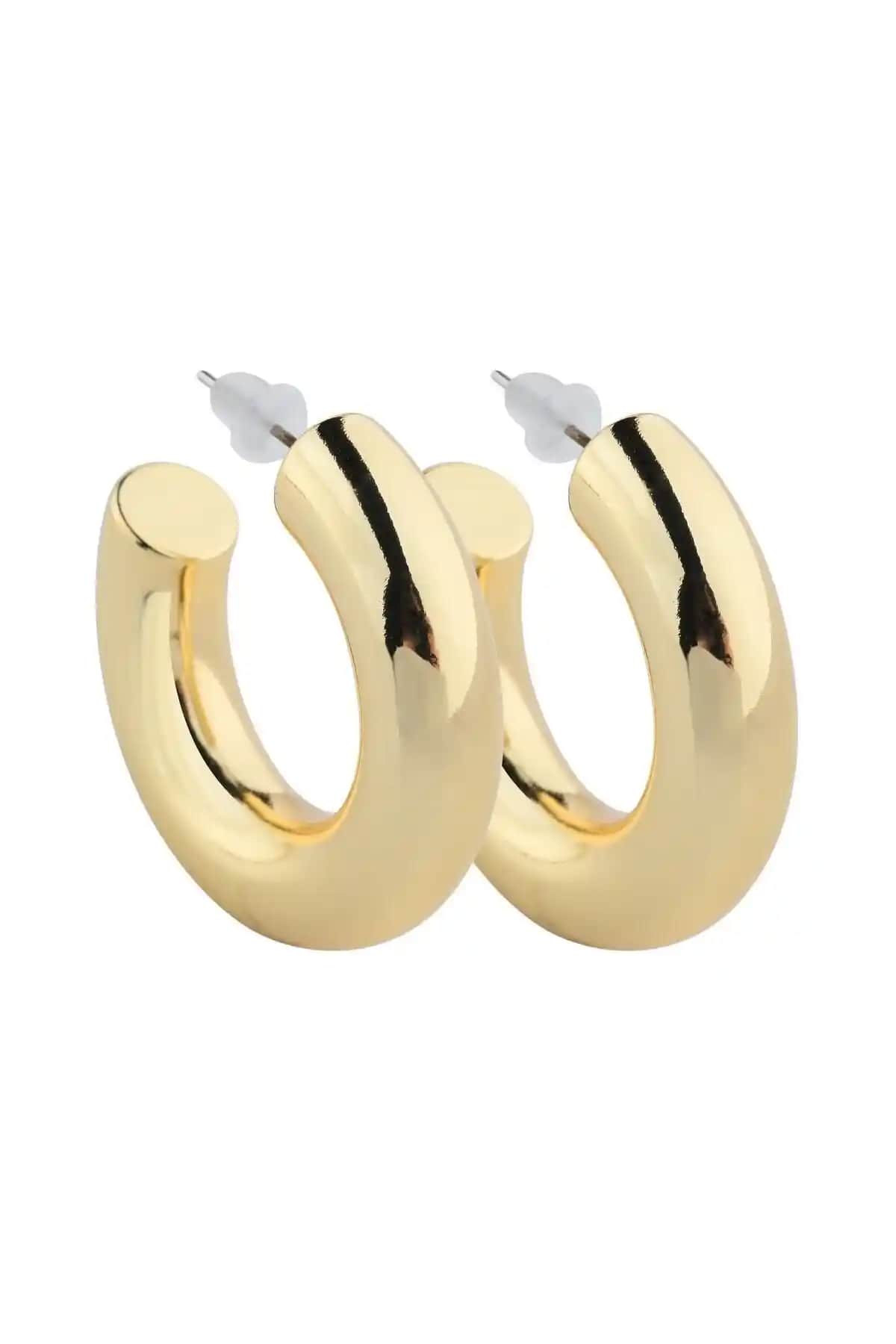 Kalın Altın Rengi Çelik Halka Küpe: Şık ve Dayanıklı Takı Seçeneği