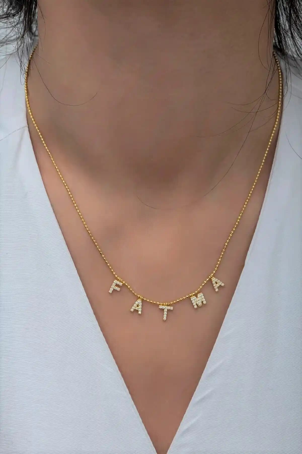 Klas Gümsüş Kişiye Özel Gold İsimli Gümsüş Kolye Şıklık ve Anlam Birliği