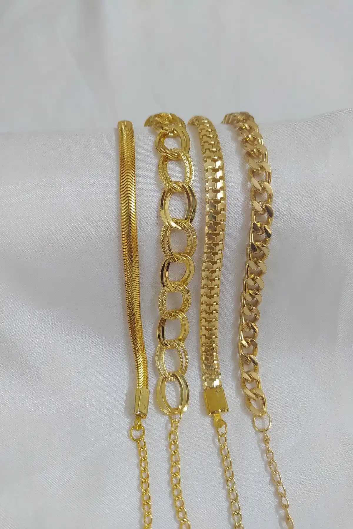 KOBA Kadın Kombin Bileklik: Şıklık ve Dayanıklılığı Bir Arada Sunan Modern Aksesuar