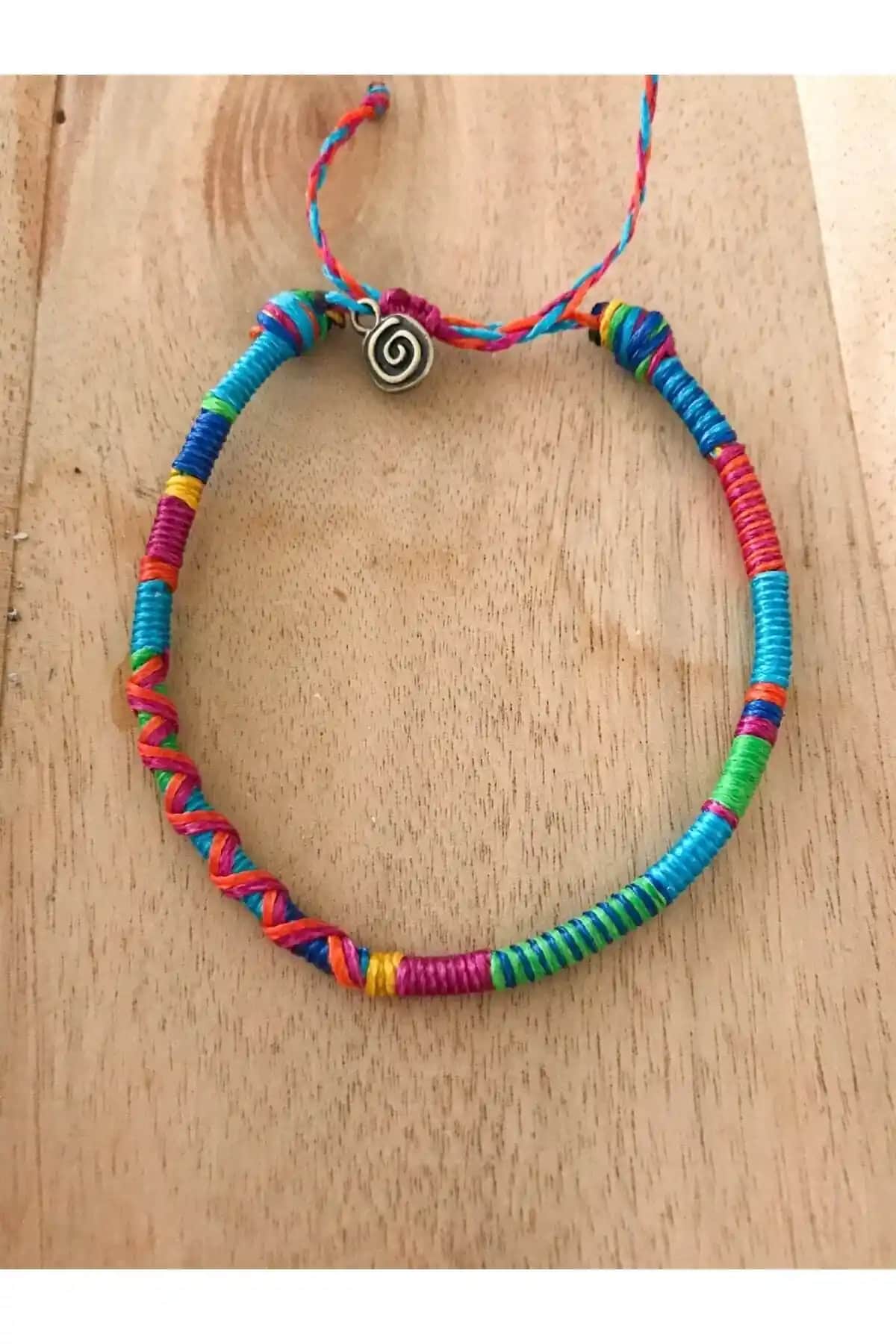 Koza İstanbul Okaliptüs Halhal: Modern ve Dayanıklı Türk Takı Kültürüne Şık Dokunuş