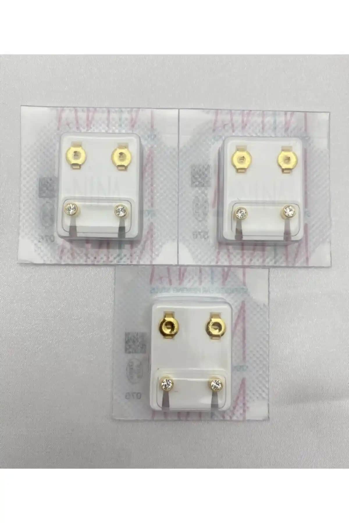 Kulak Delme Küpesi Seçimi: Steril ve Altın Modellerin Karşılaştırması