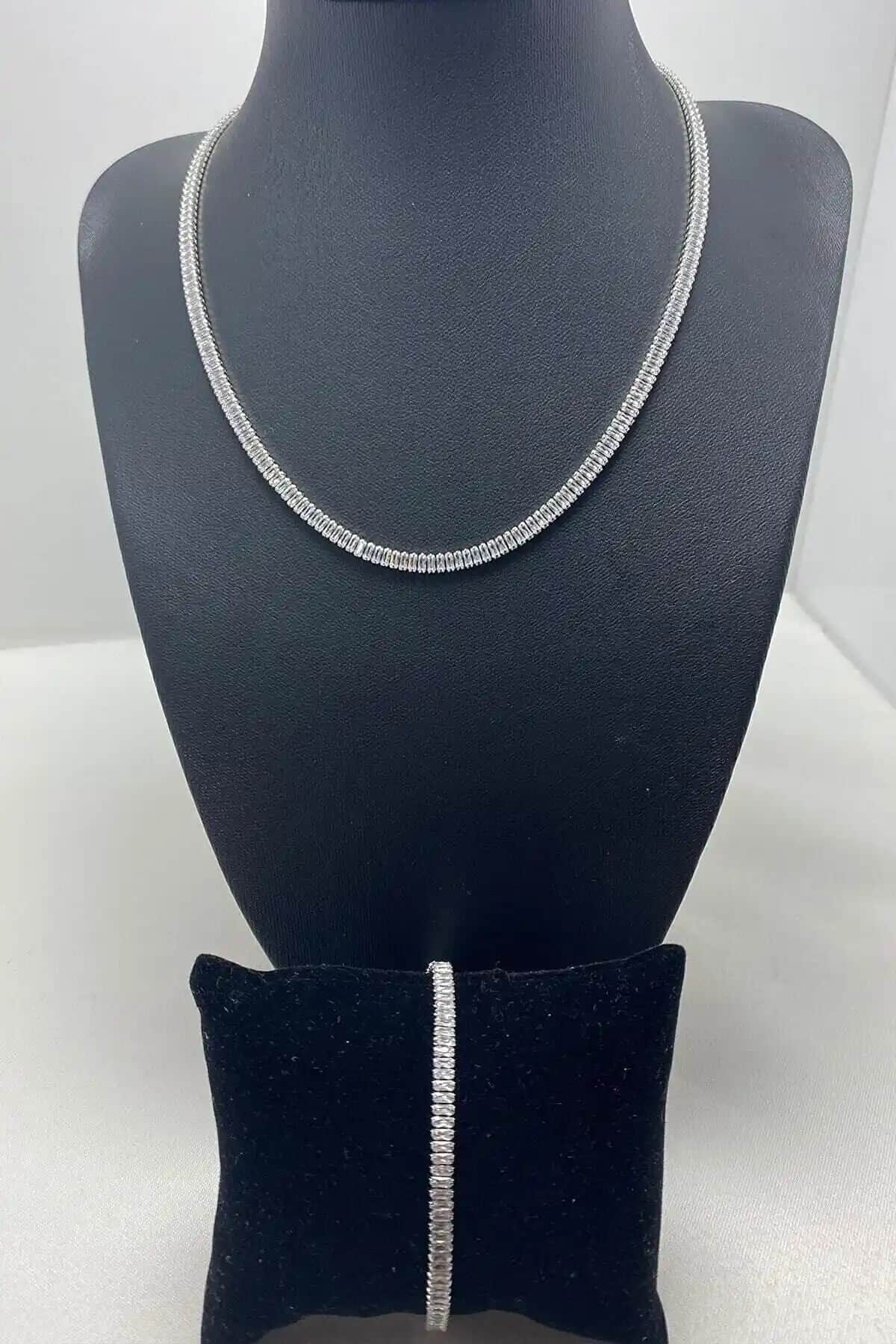 Ladidaa Kadın Renkli Baget Model Su Yolu Zircon Taşlı Kolye Bileklik Seti