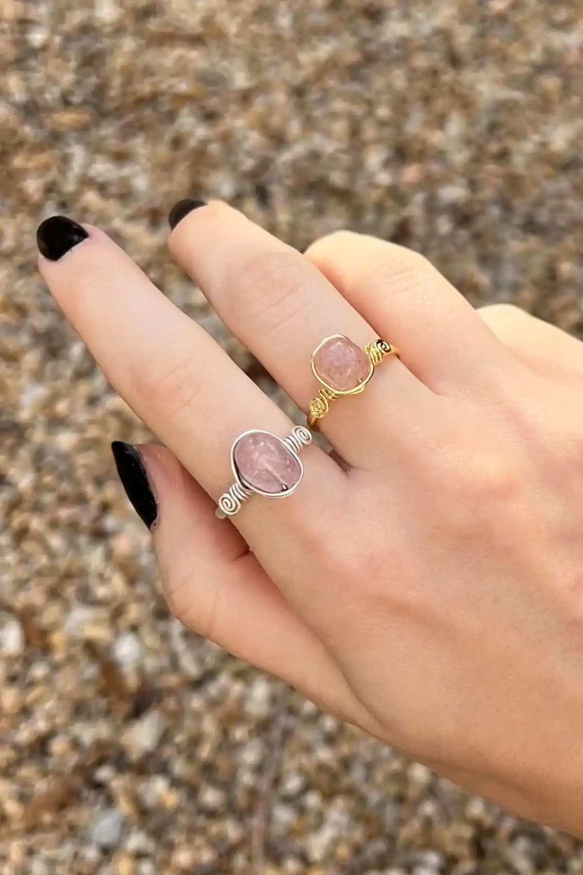 LunaStone Doğal Taş Yüzükleri Karşılaştırması Pembe Kuvars ve Yeşil Akik Özellikleri