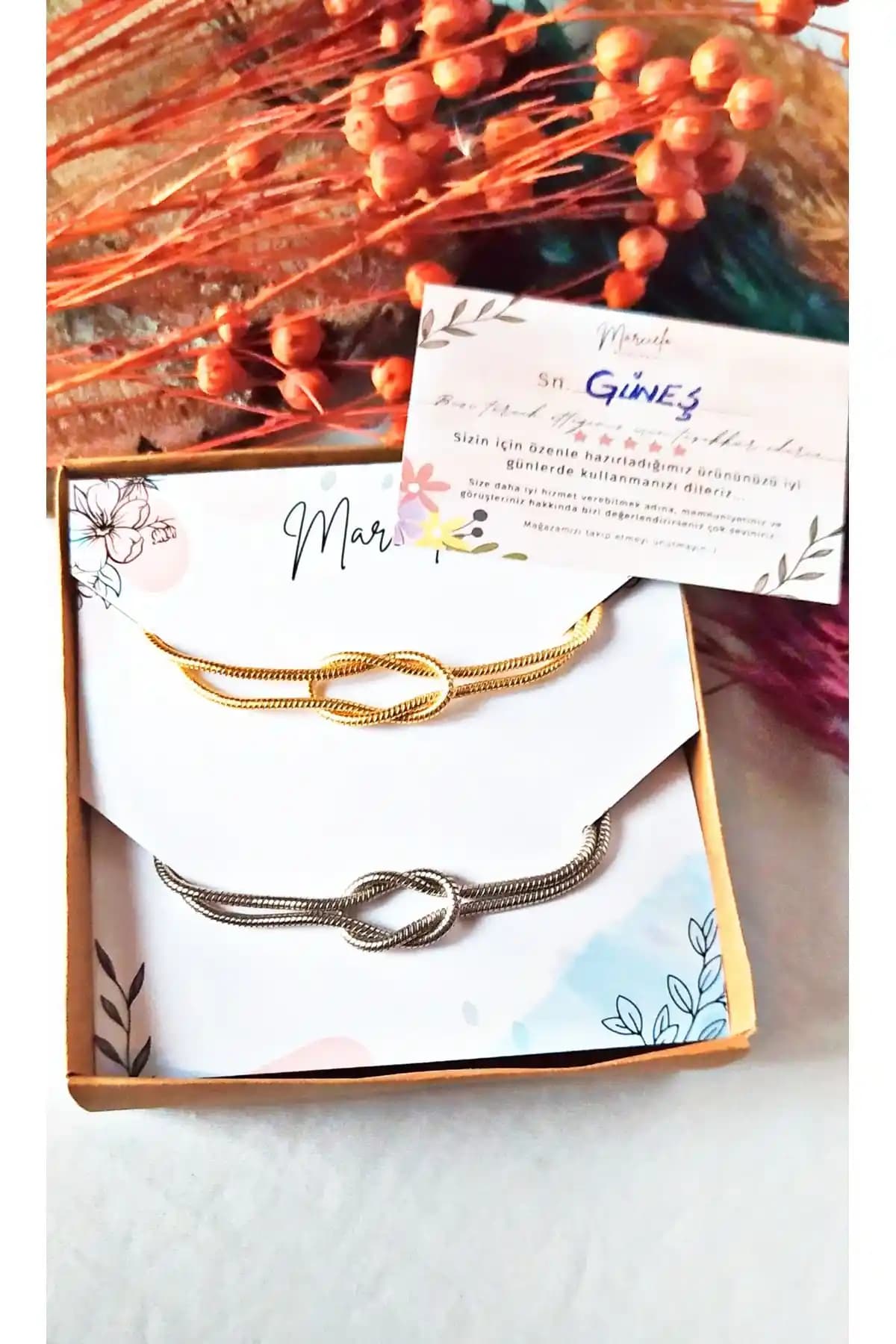 MARCİELO ve X-Lady Bileklik Karşılaştırması: Hangi Model Daha Uygun