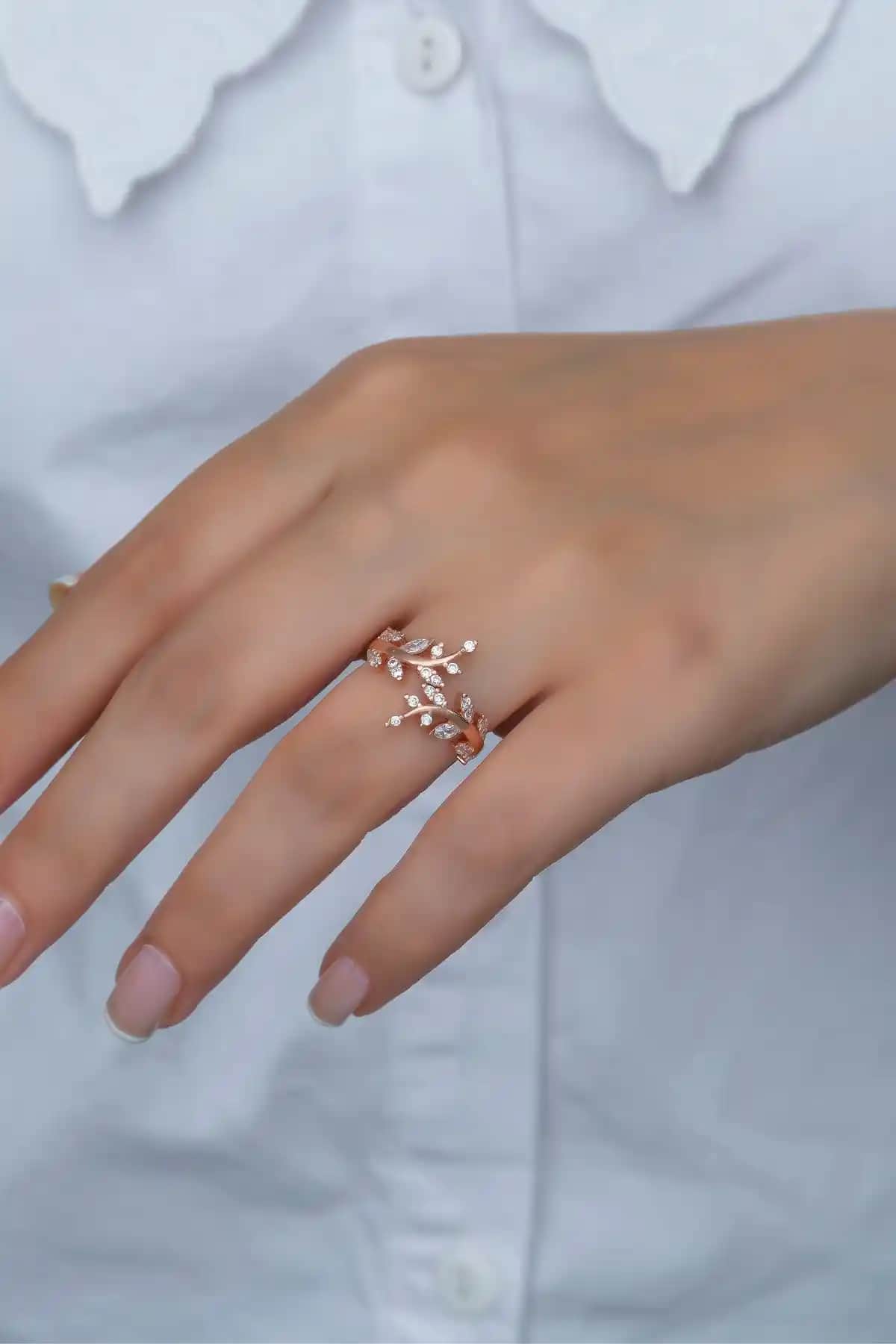 NEREZE 925 Ayar Gümüş Zirkon Taşlı Zeytin Dalı Güç Yüzükleri Klasik ve Modern Tasarım