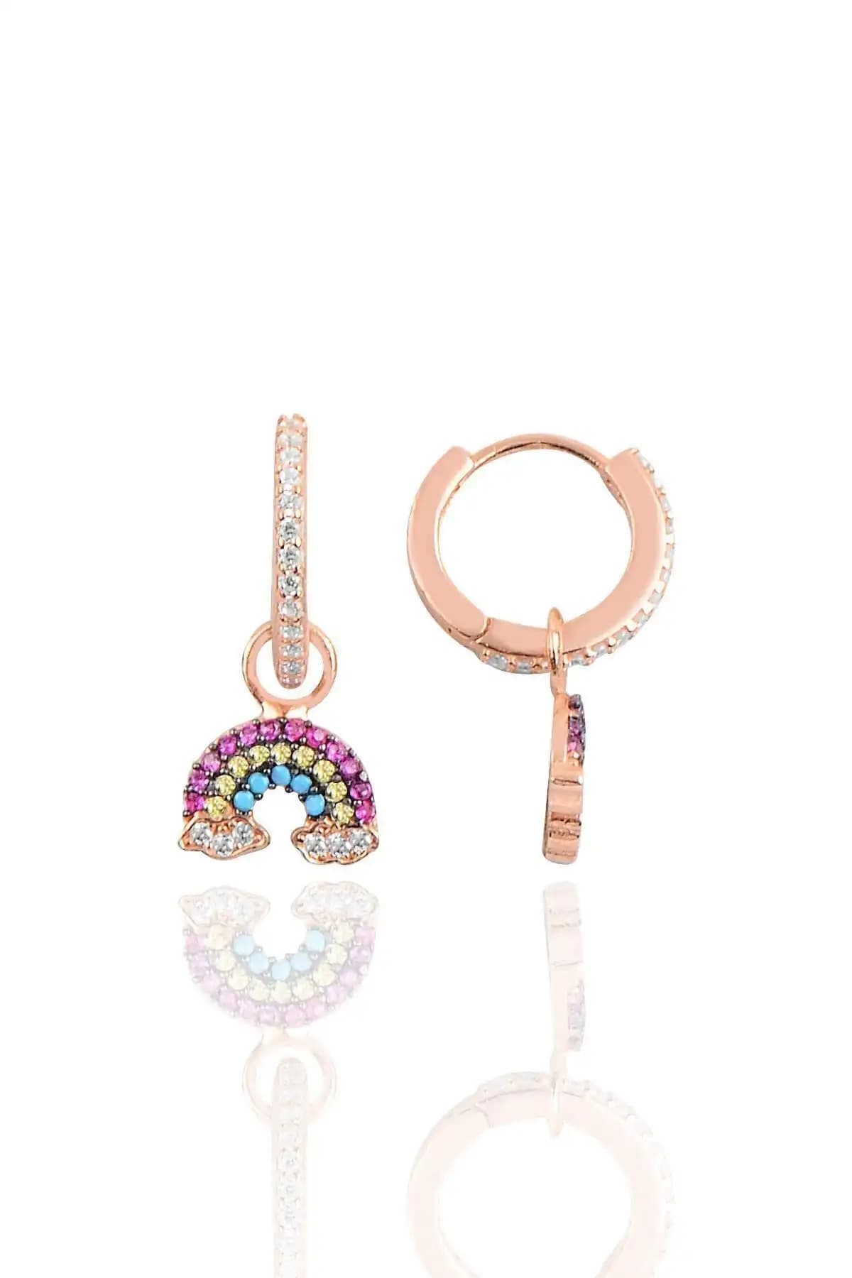 NEREZE ve Söğütlü Silver Gümüş Küpe Karşılaştırması Moda ve Aksesuar Tercihleri 2