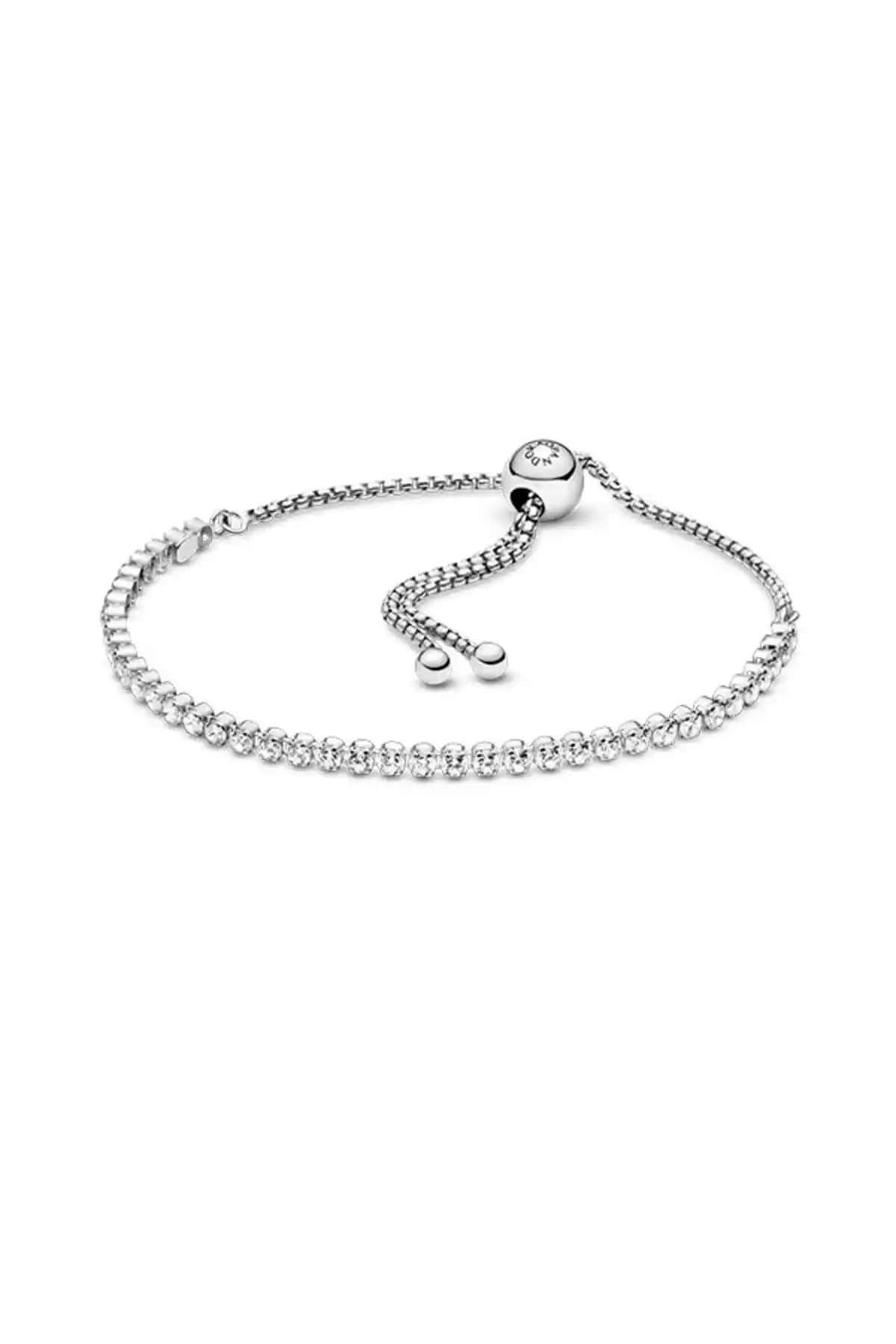 Pandora Kübik Zirkon Bilezik: Zarif ve Parlak Tasarım ile Günlük ve Özel Kullanım İçin