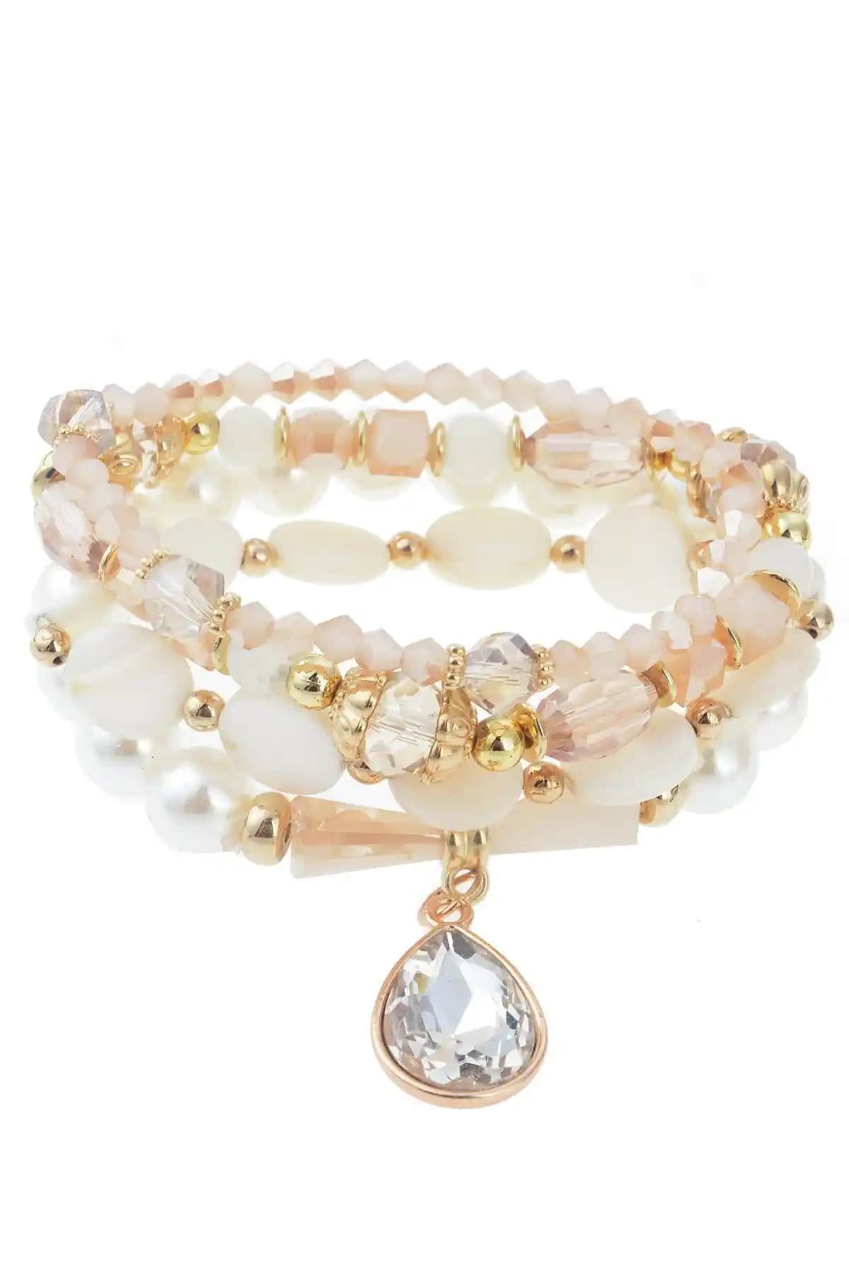 Pelin Aksesuar Bileklikleri Karşılaştırması: Kristalli İncili ve Pastel Boncuklu Tasarımlar