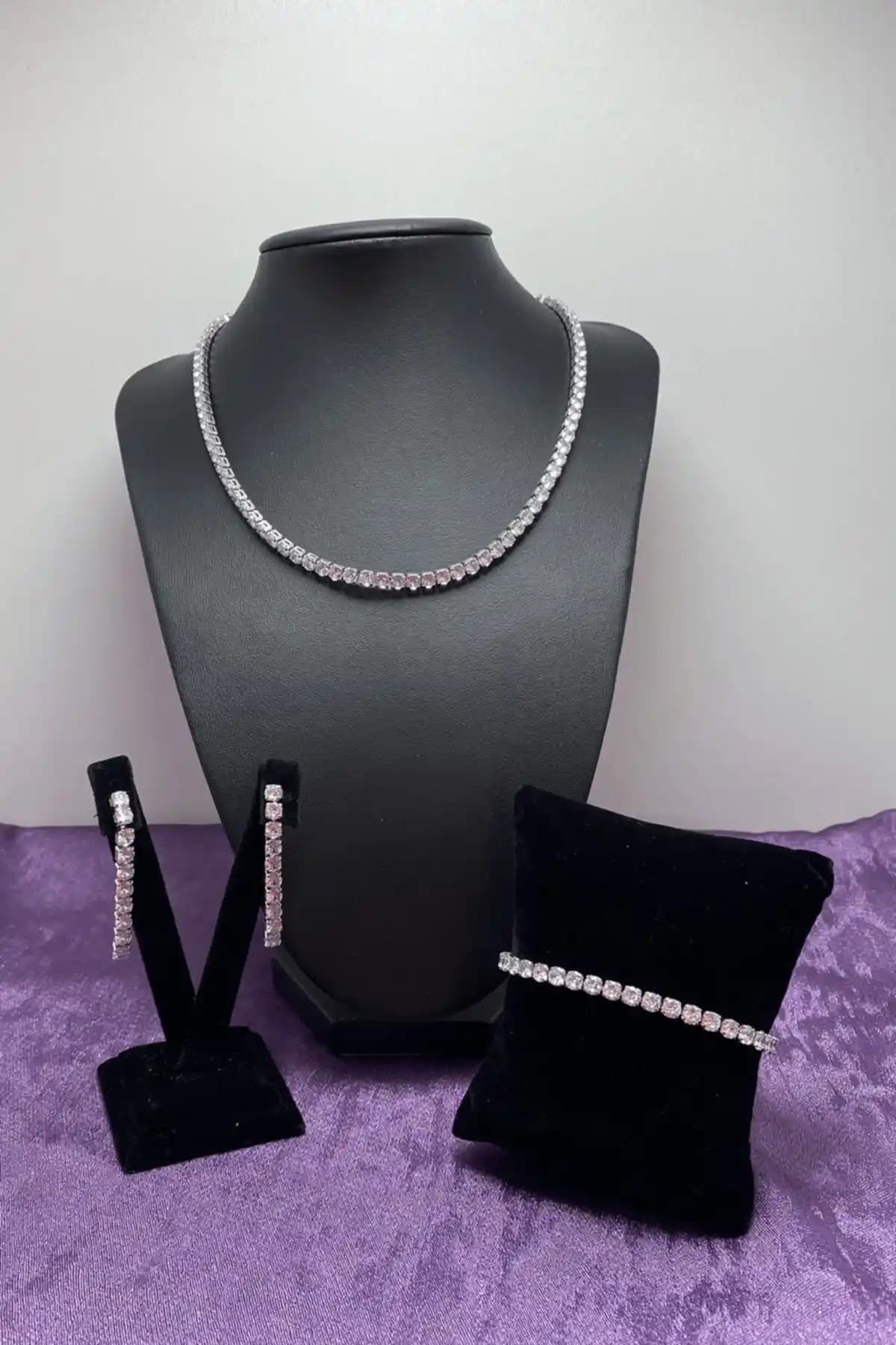 Ressia Güçmüş Kaplama Zirkon Taşlı Su Yolu Takım İncelemesi ve Özellikleri