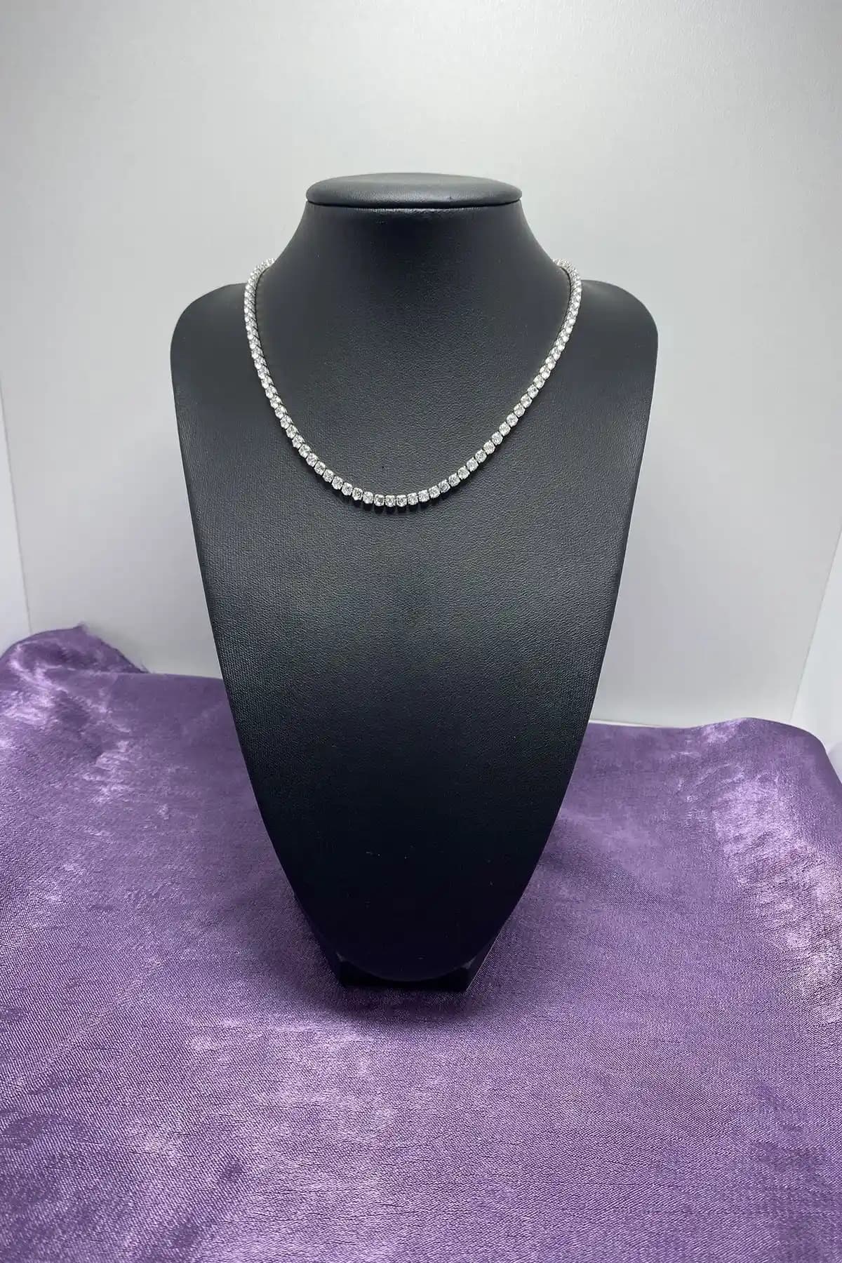 Ressia Kadın Gümüş Renkli Su Yolu Zirkon Kolye ve Tasarım Karşılaştırması