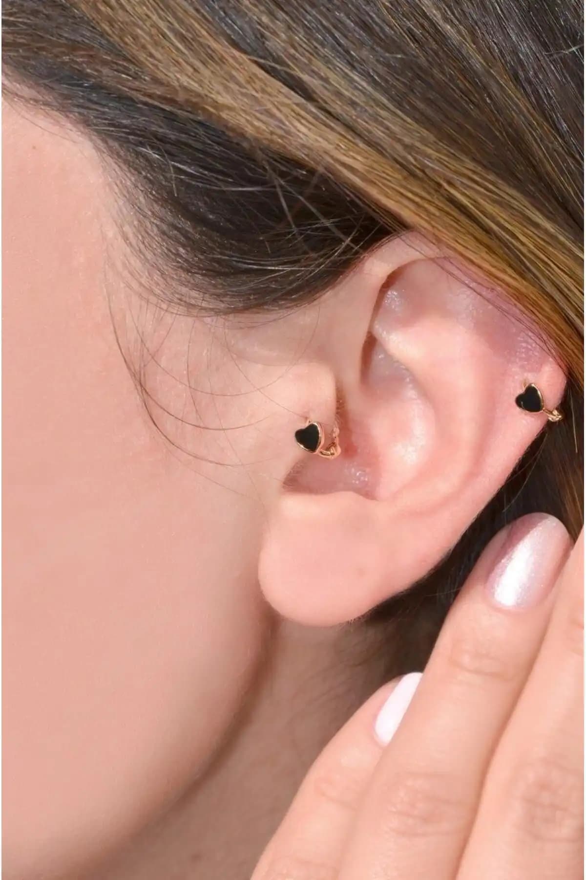 Sacce Scarves&Accessories Kalp ve Siyah Kalpli Halka Tragus Piercing Karşılaştırması 2