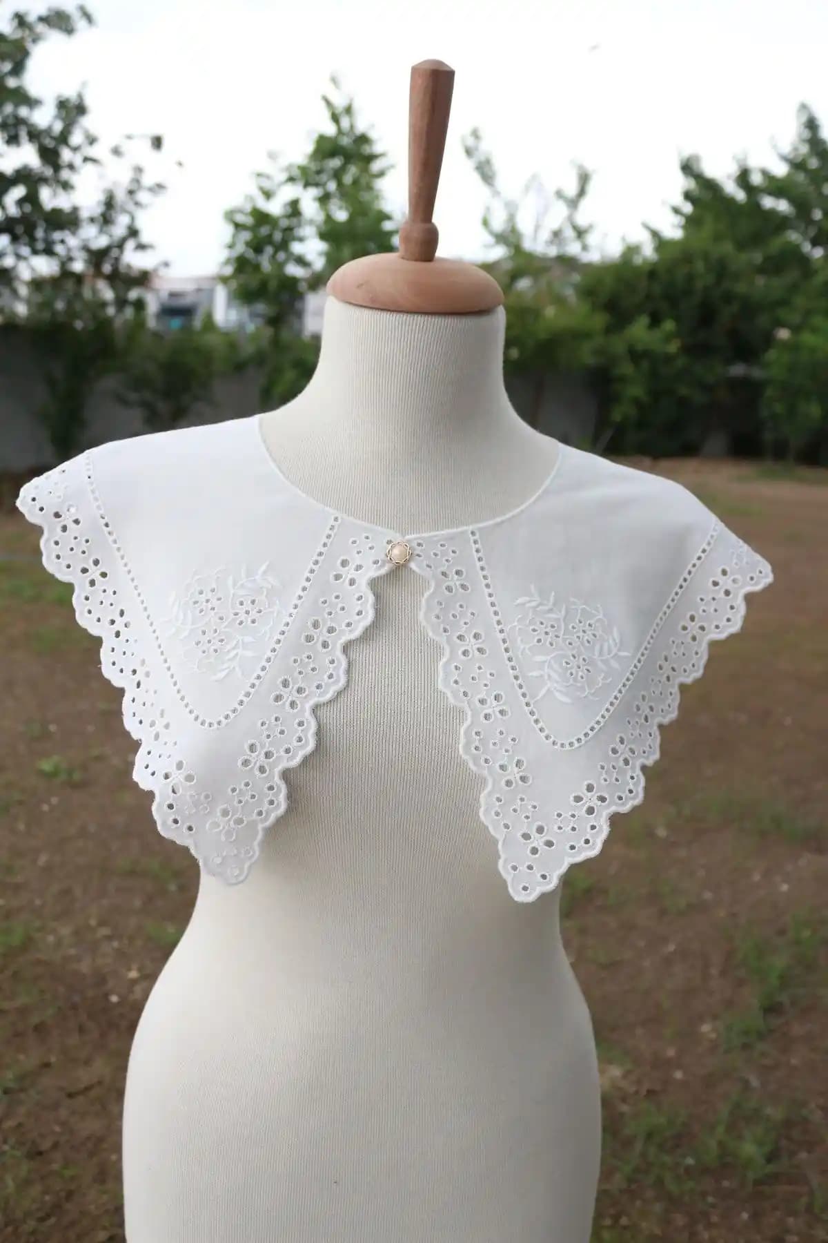 Sherlock Home Seyyar Vintage Pamuklu Yaka Modaya Uygun ve Kullanışlı Aksesuar