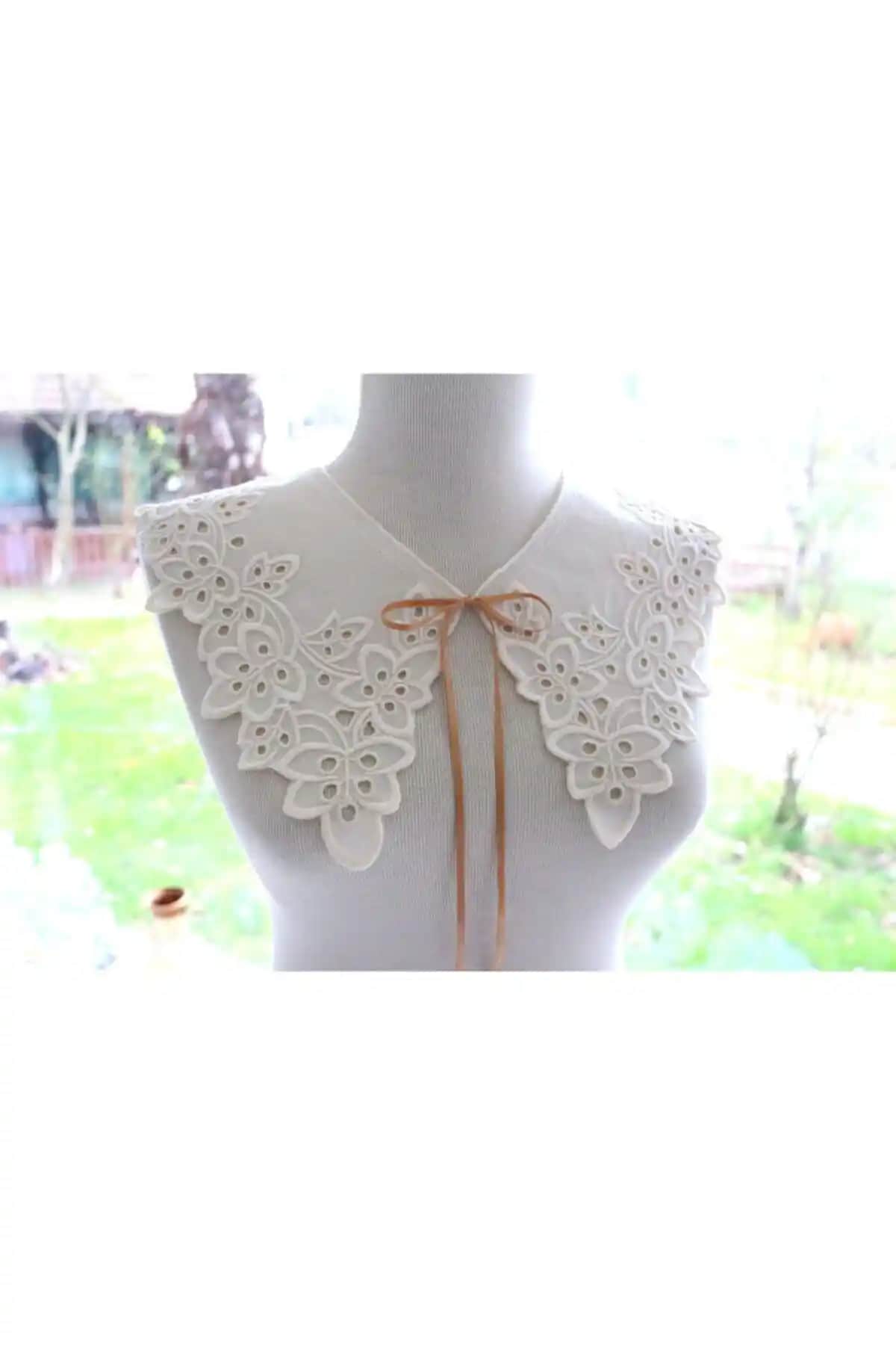 Sherlock Home Vintage Seyyar Yaka Krem-Bej Renkli Şık ve Rahat Aksesuar