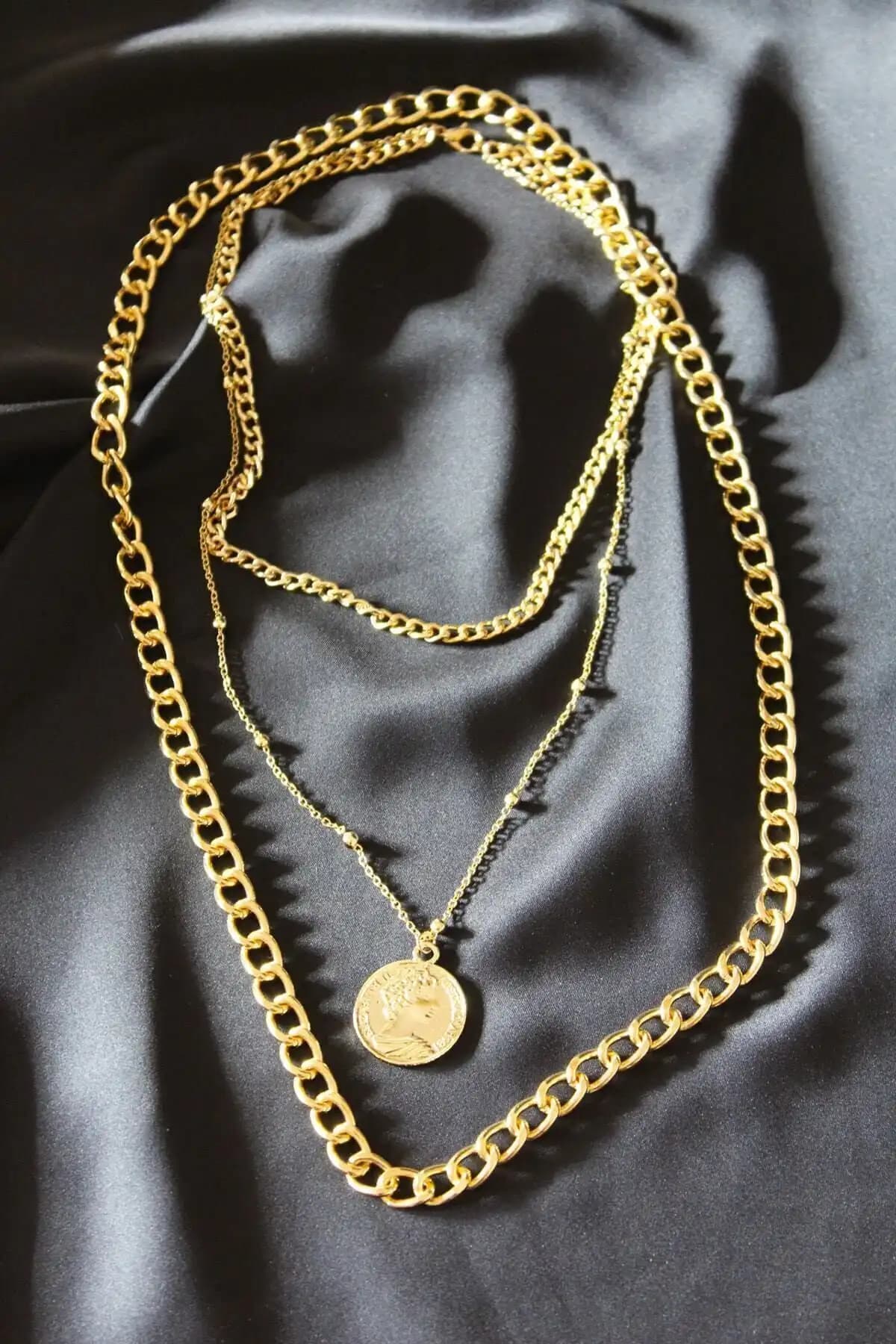 Silver&Silver Sarı Üçlü Kalın Zincir Madalyon Kolye Gold Modern ve Şık Tasarım