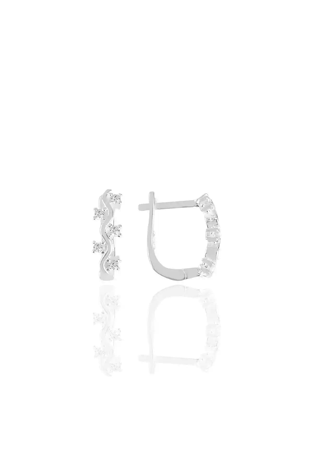 Söğütlü Silver Gümüş Zirkon Taşlı Dalgalı Klipsli J Küpe Detaylı İnceleme ve Kullanıcı Yorumları