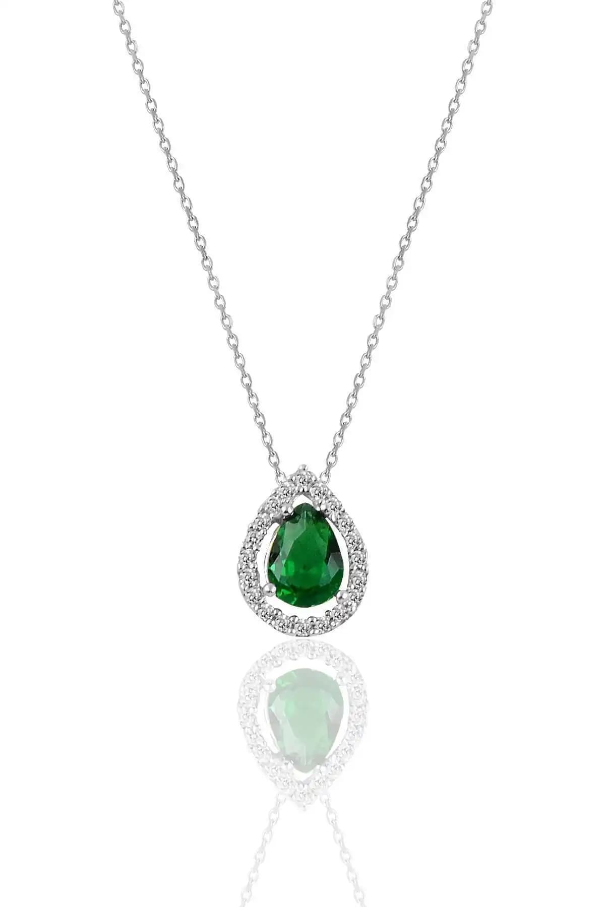 Söğütlü Silver Rodyumlu Zümrüt ve Safir Taşlı Kolye Karşılaştırması 1