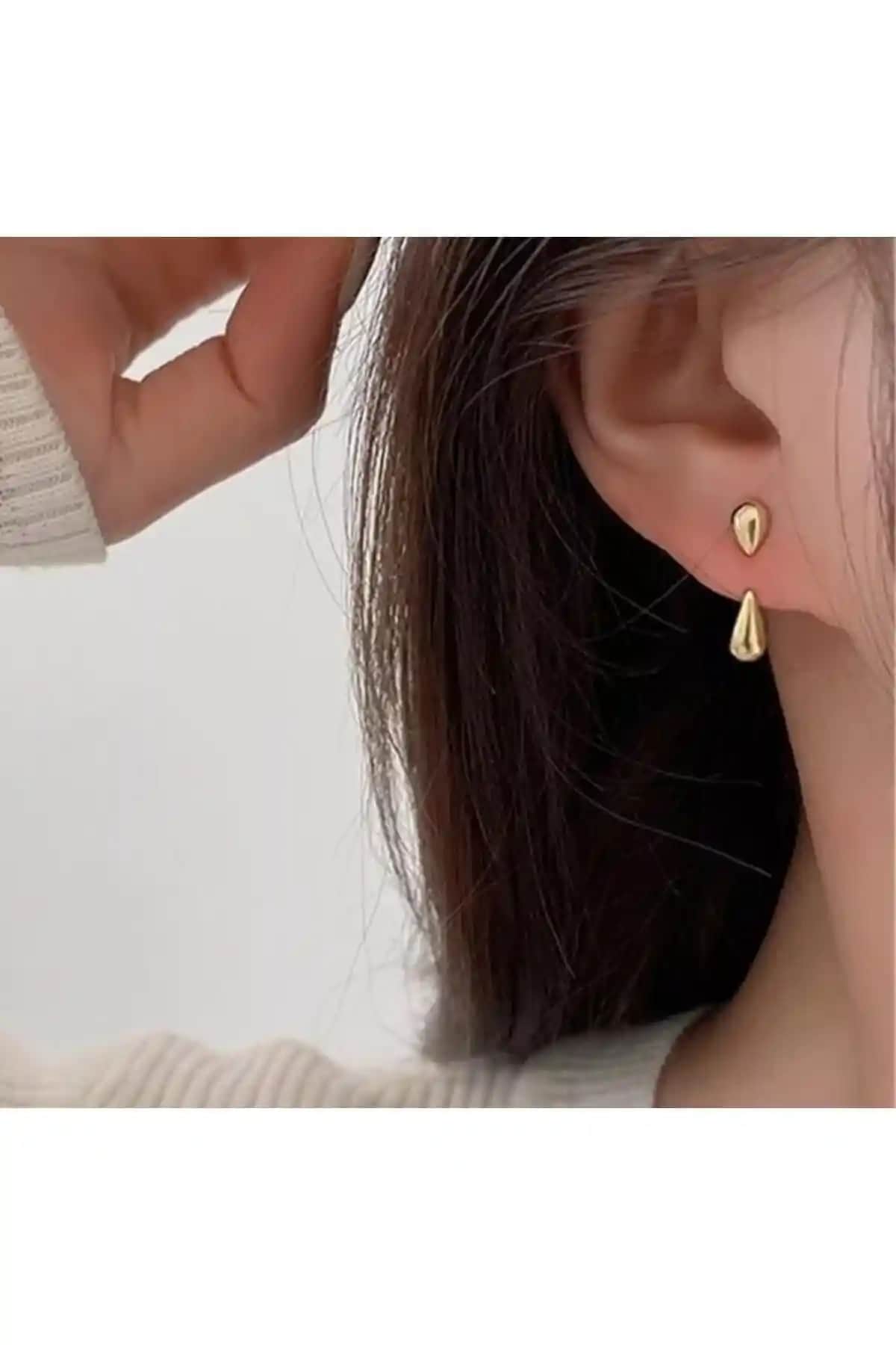 Toptanhanem Damla Çelik Küpe Modern Tasarım ve Dayanıklı Kullanım İçin Ideal