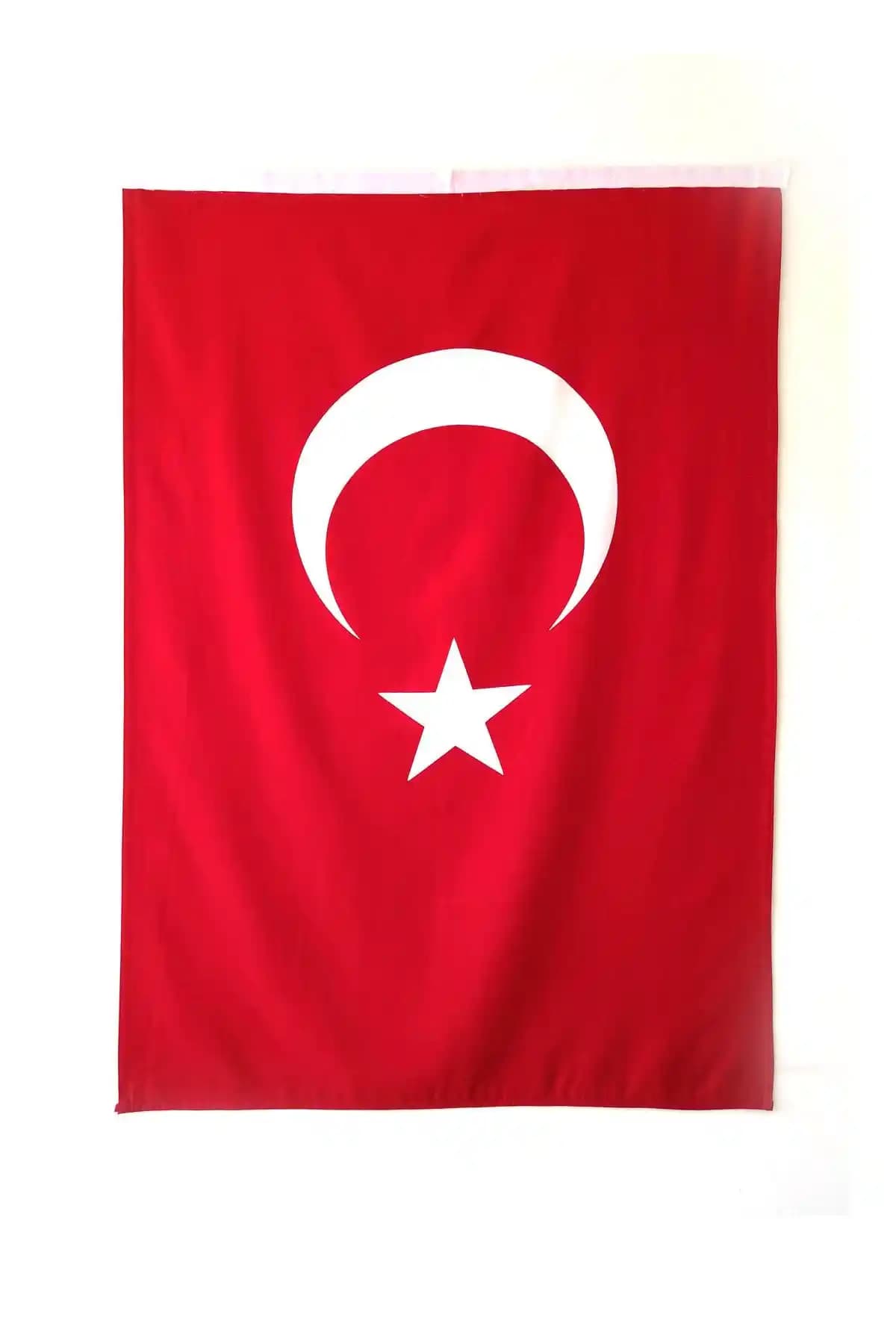 Vagonik Türk Bayrağı Alpaka Kumaş: Yüksek Kalite ve Estetikle Milli Gurur Simgesi
