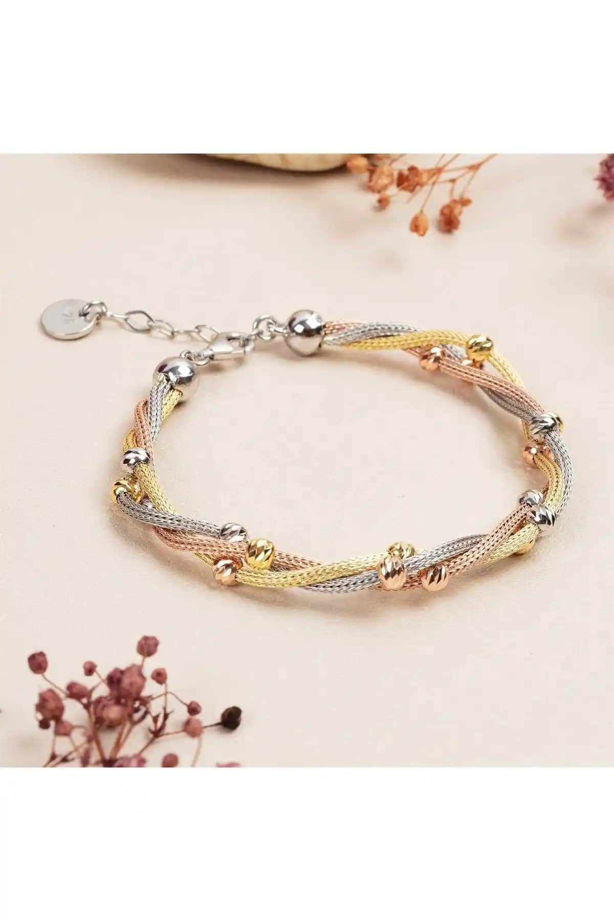 Yantra Silver Üçlü Burma Toplu Güçlü Gümüş Dorika Bileklik: Zarif ve Dayanıklı Tasarım