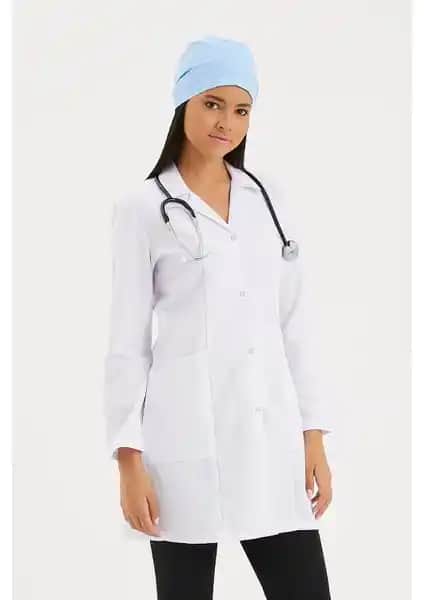 Önlük Dünyası ve Safa Forma Karşılaştırması: Hangi Önlük Sizi En İyi Şekilde Yansıtır