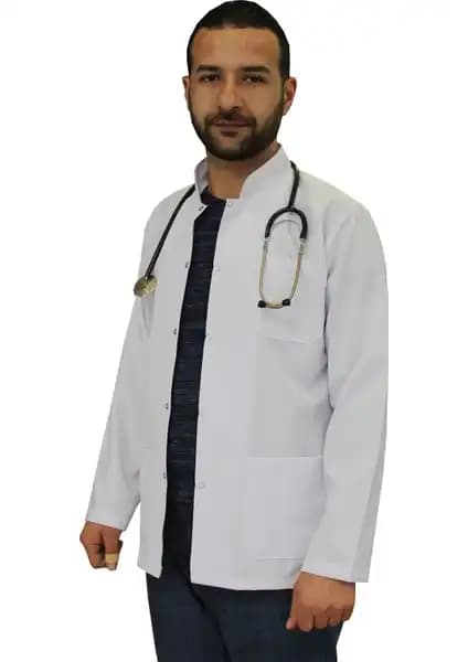 Safa Forma Erkek Doktor Önlükleri Karşılaştırması: Ceket Yaka ve Hakim Yaka Modelleri 2