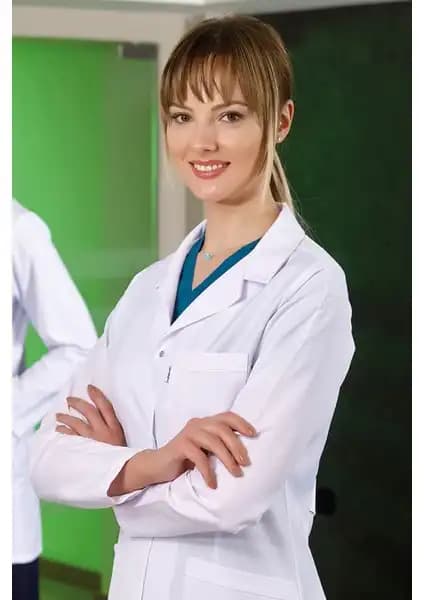 Sağlık Çalışanları İçin En İyi Kadın Doktor Önlükleri Karşılaştırması ve Seçim Rehberi 1