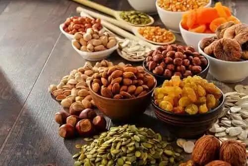 Bağışıklık Sistemini Güçlendiren Yiyecekler ve Sağlıklı Yaşam İpuçları