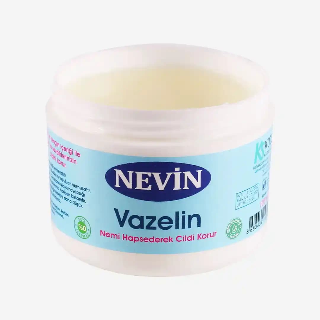 Bebek Cildi İçin Vazelin Kullanımı: Güvenlik ve Faydaları Hakkında Bilmeniz Gerekenler