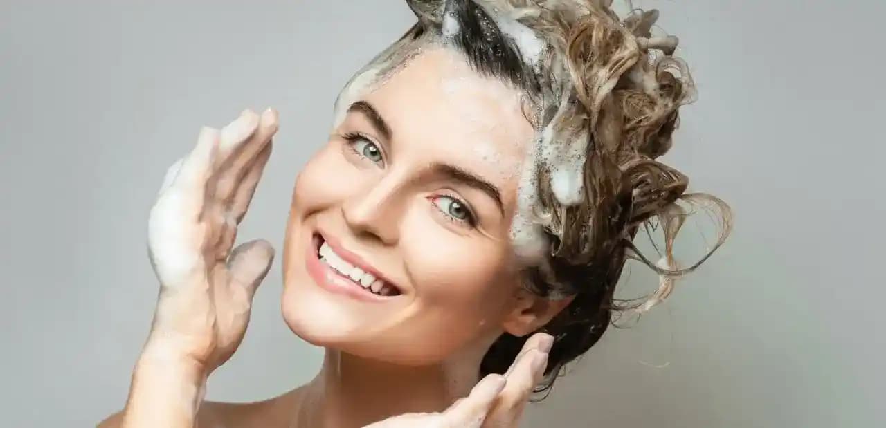 Cam Şampuan Trendleri ve Kullanım İpuçları: Çevre Dostu ve Etkili Temizlik Çözümleri