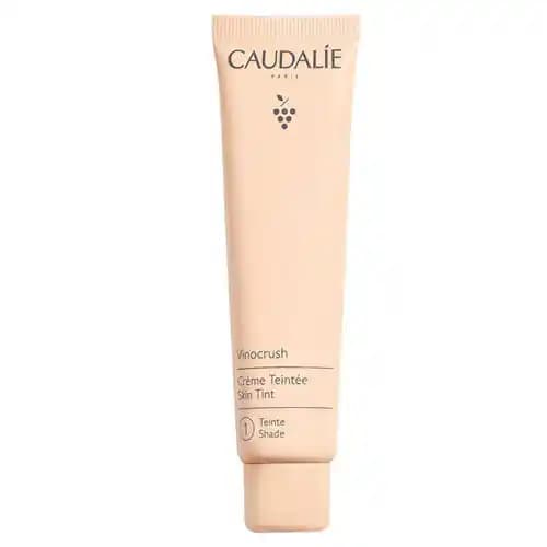 Caudalie Doğal Fondöten: Cilt Sağlığını Destekleyen Doğal ve Uygun Renk Seçenekleriyle Güvenilir Makyaj Ürünü