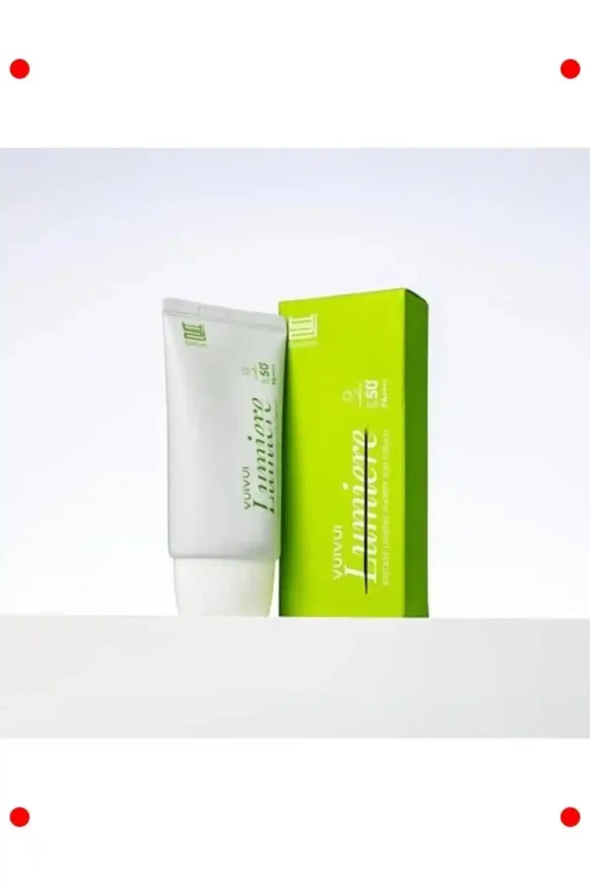 Centella Asiatica ve Aloe Vera İçeren Güneş Koruyucu Kremler: Doğal ve Etkili Cilt Bakımı Çözümleri