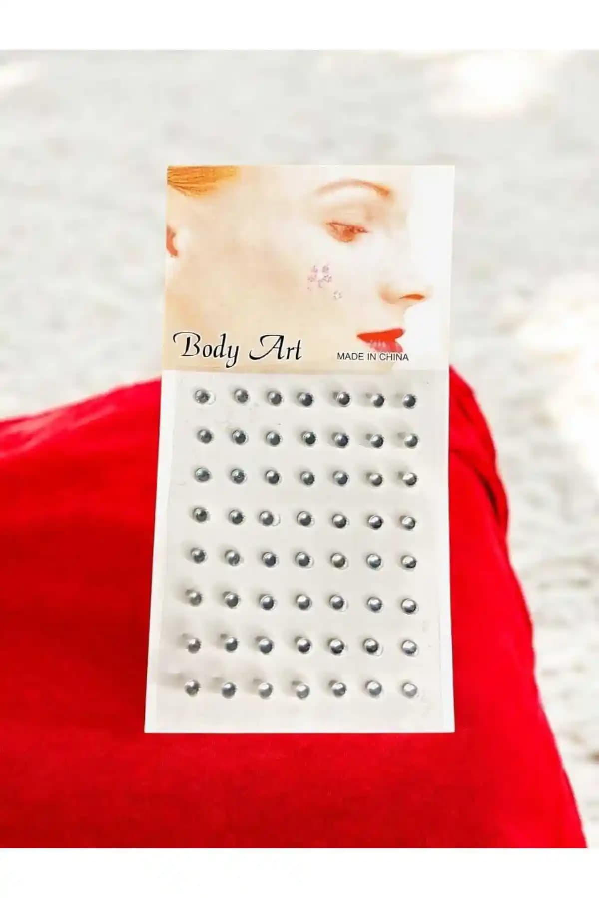 Dayanıklı ve Uzun Süre Kalıcı Vücut ve Yüz Makyaj Taşları Hakkında Bilmeniz Gerekenler