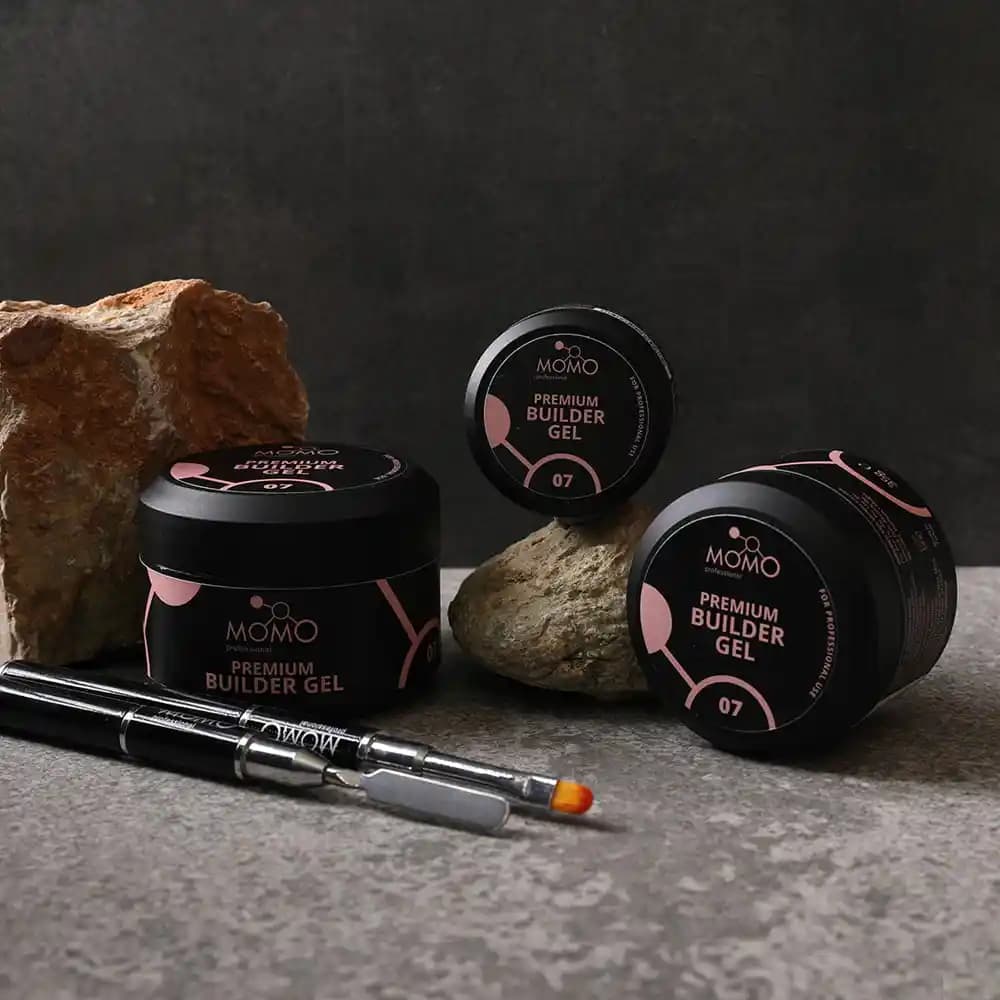 Doğal Tırnaklar İçin Dayanıklı ve Estetik Builder Jel Seçenekleri