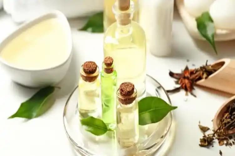 Doğal Yağların Kozmetik ve Sağlık Alanındaki Faydaları ve Kullanım İpuçları