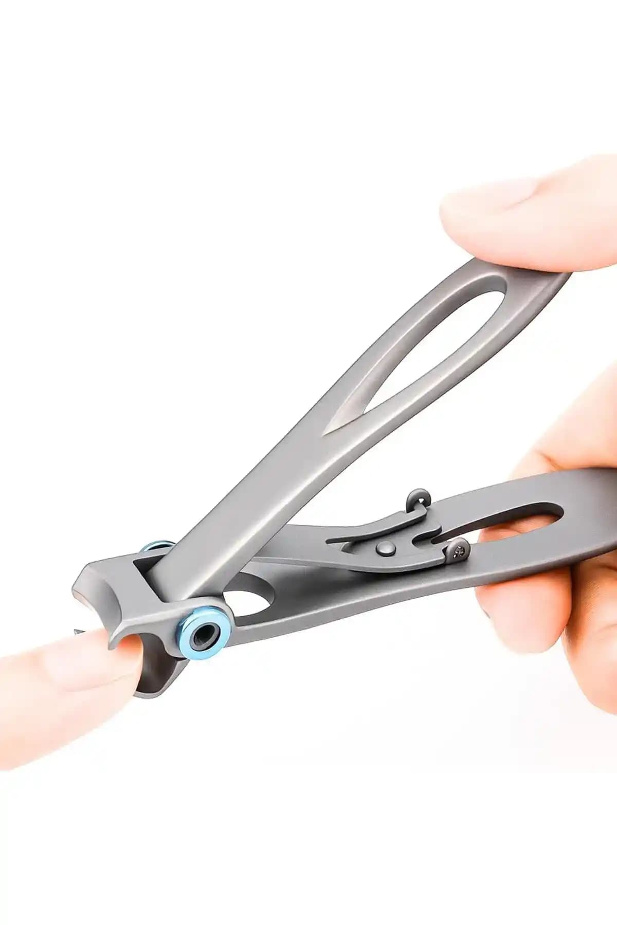 Ergonomik Tırnak Makası Seçimi ve Kullanımı: Konfor ve Güvenlik İçin Rehber