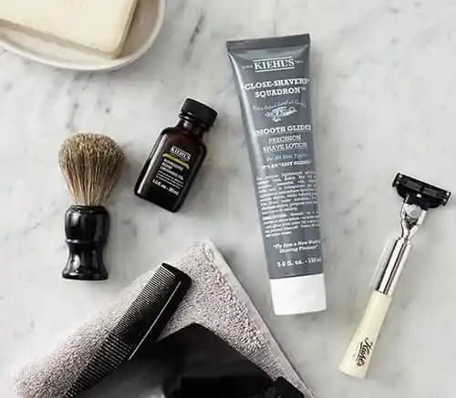 Erkekler İçin Tıraş ve Bakım Rehberi: Doğru Uygulamalar ve İpuçları
