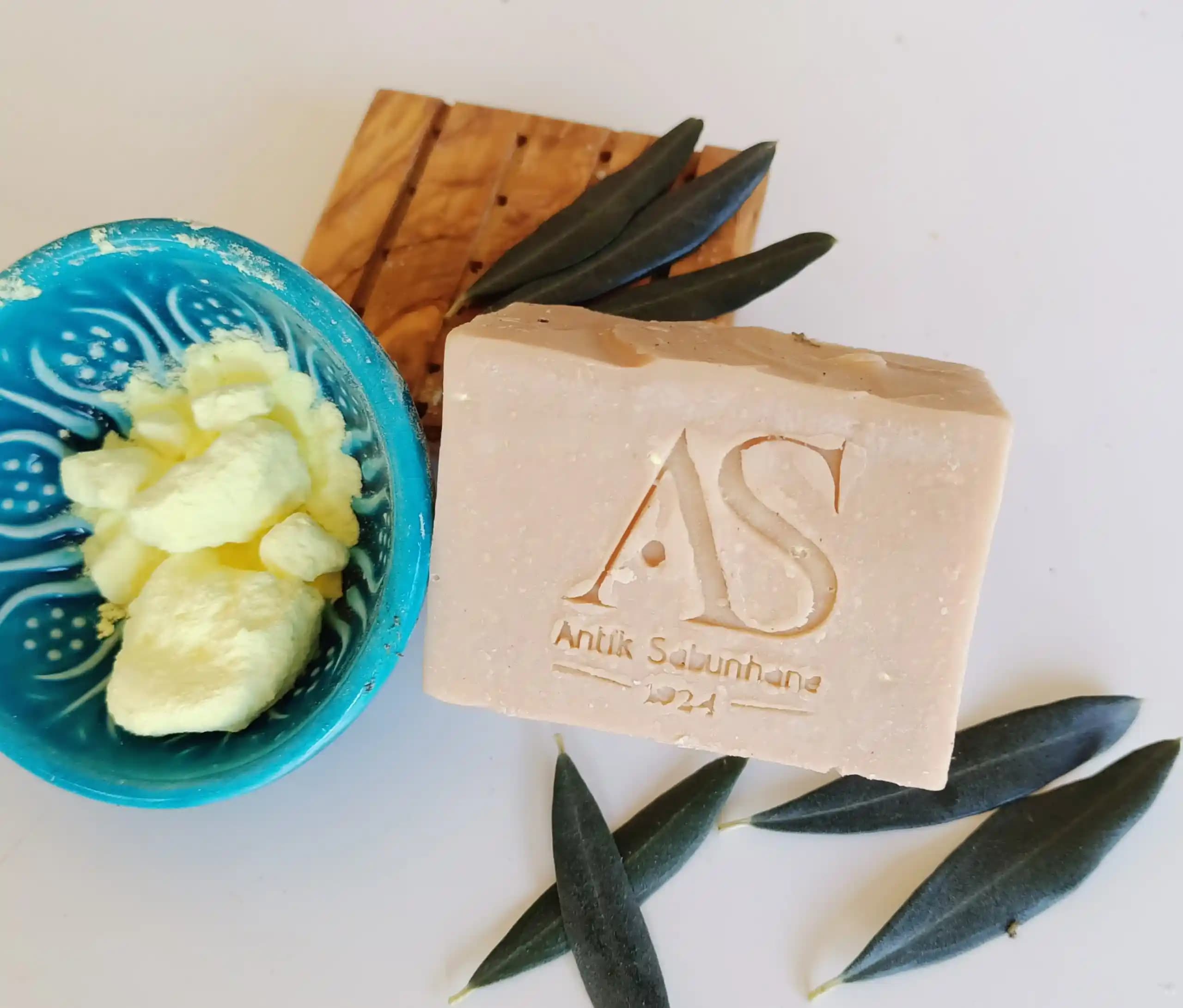 Etkili ve Doğal Cilt Bakım Sabunu Seçimi: Sağlıklı ve Güvenilir Ürünler Rehberi