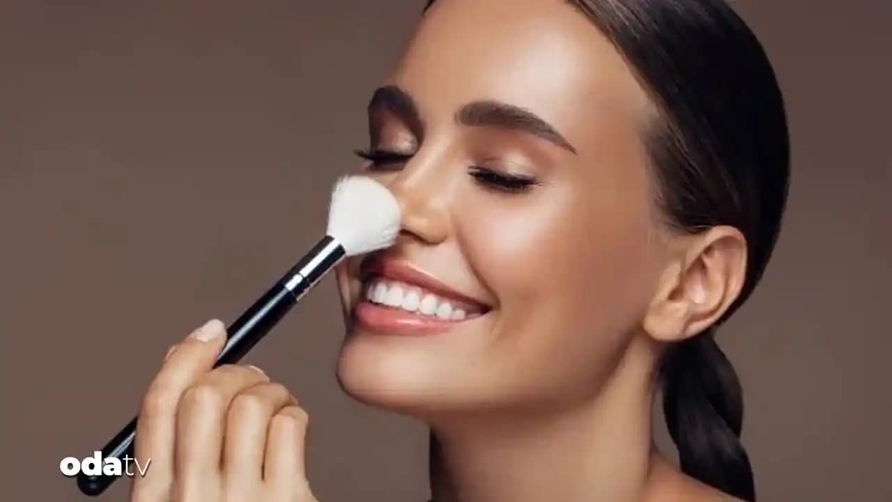 Fondöten Makyajında Doğru Uygulama ve Seçim İpuçları