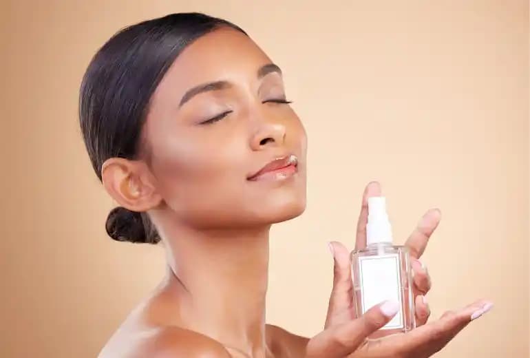 Glos ve Kozmetik Hijyen: Güvenli Kullanım İçin Bilmeniz Gerekenler