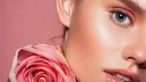 Güzellik ve Bakımda 2024 Trendleri: Teknoloji ve Sürdürülebilirlik Odaklı Yaklaşımlar