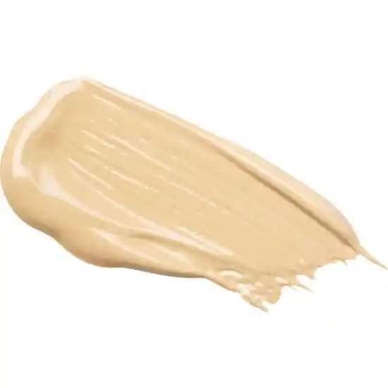 İvat 131 Ivory Fondoten: Kalıcılık ve Doğal Görünüm Sağlayan Makyaj Ürünü