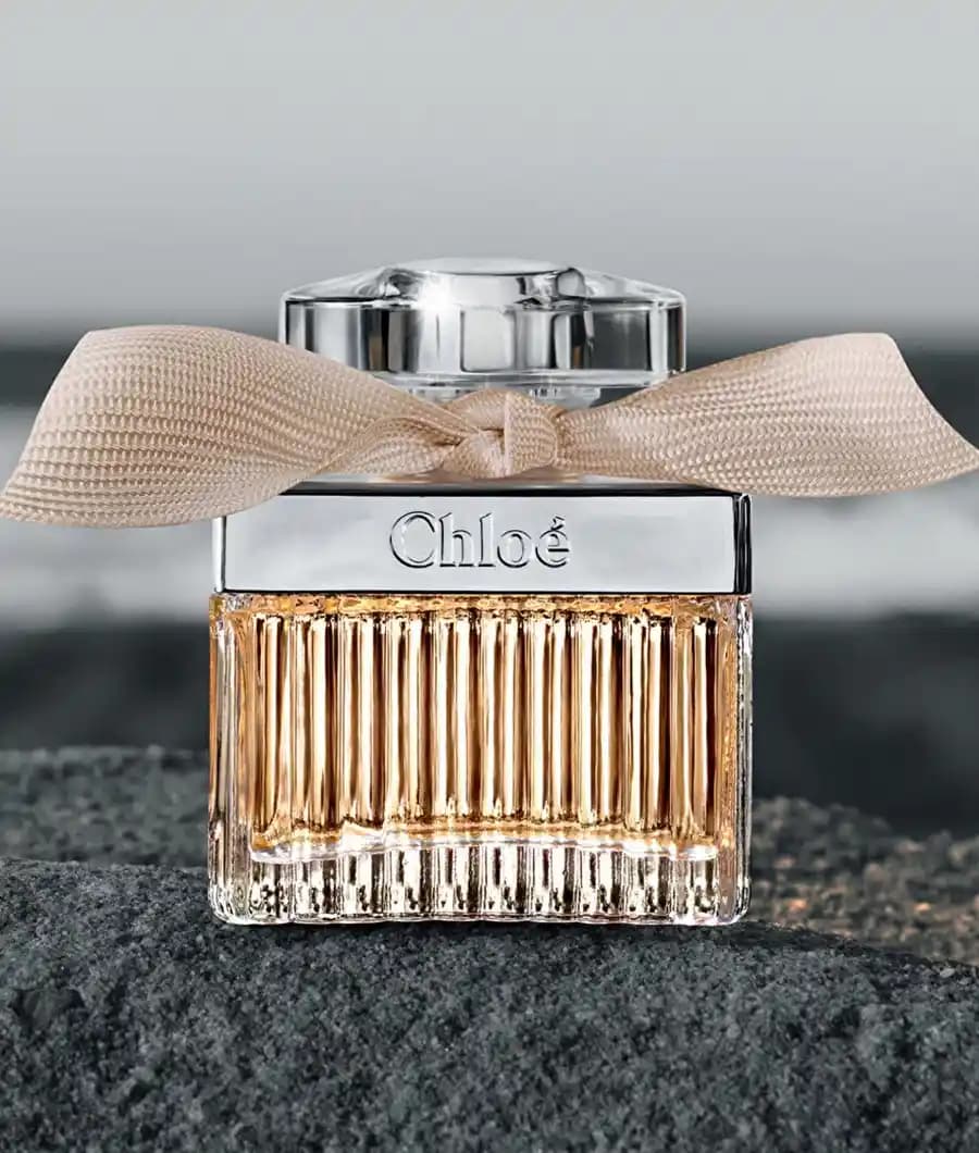 Kadınlar İçin Kalıcı ve Zarif Çiçeksi Chloe Signature EDP Parfüm Özellikleri ve Kullanım İpuçları