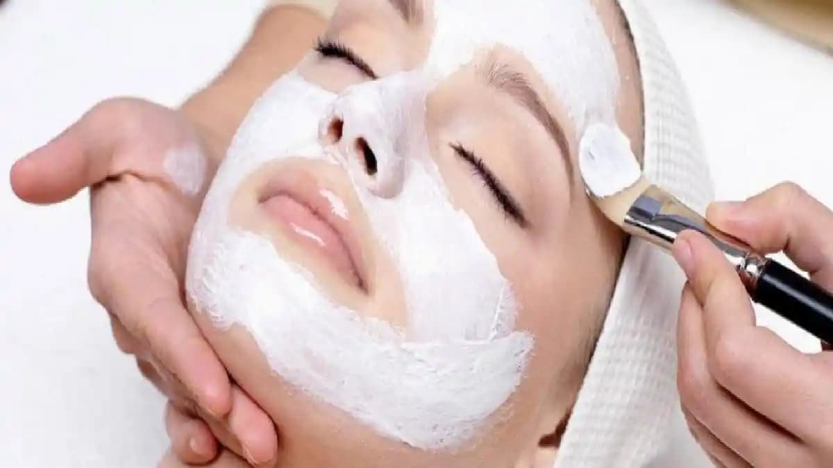 Kozmetik Bakımında Doğru Ürün Seçimi ve Saklama Yöntemleri Rehberi