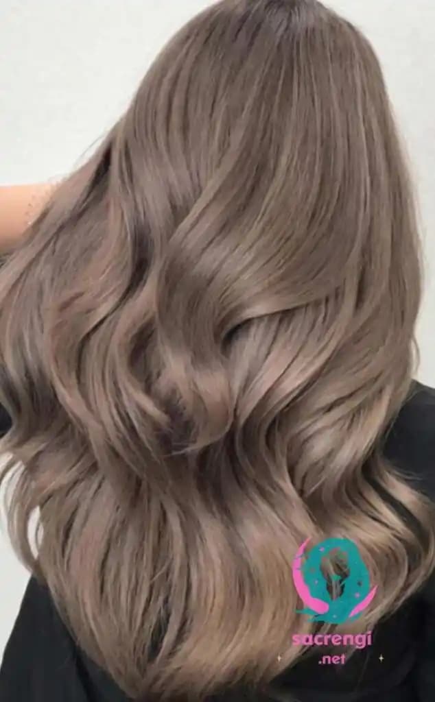 Kumral Saç Rengi Seçimi ve Uygulama Rehberi: Doğru Ton ve Teknikler